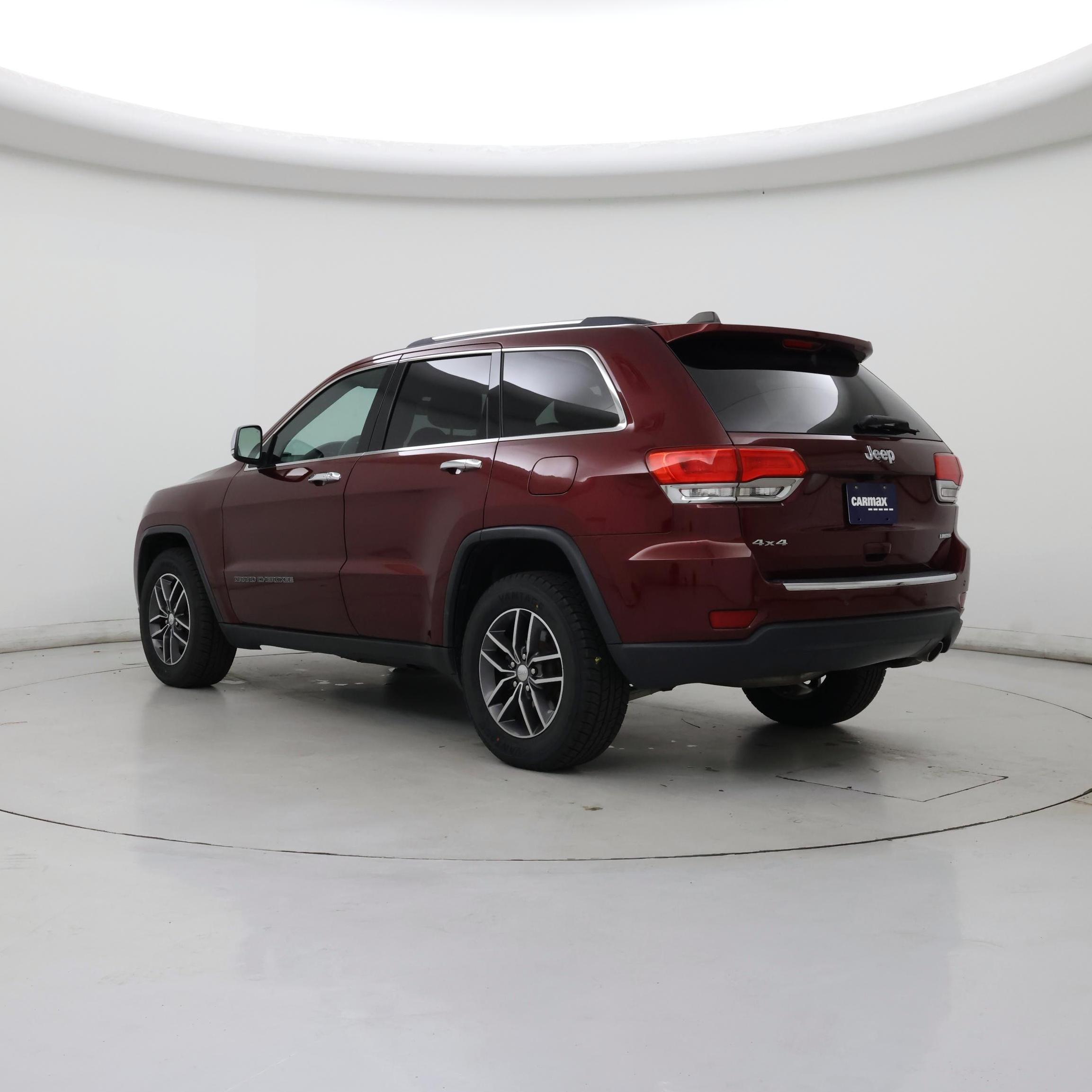 Thumbnail: 2017 Jeep Grand Cherokee - 2