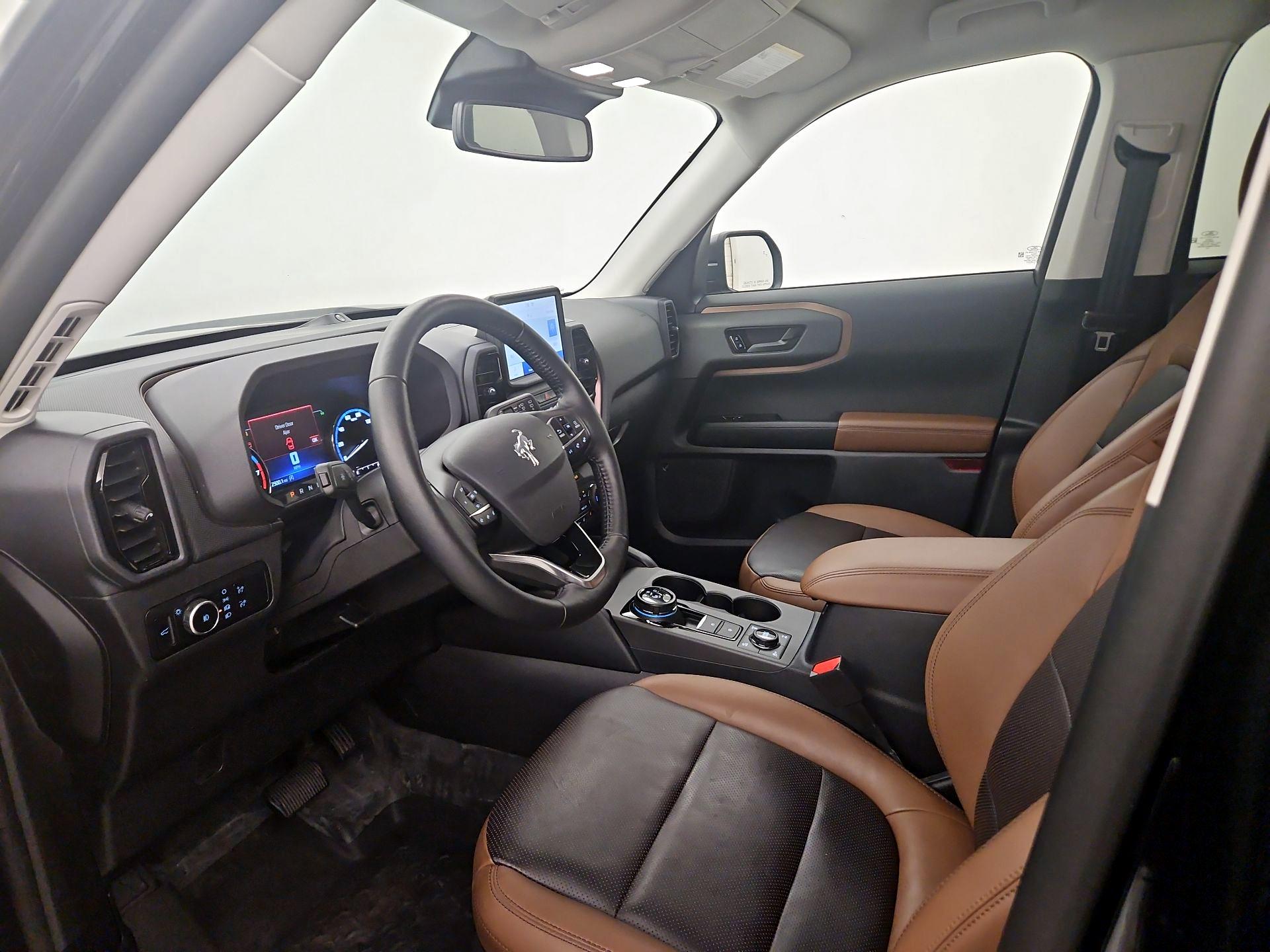 Thumbnail: 2023 Ford Bronco Sport - 11