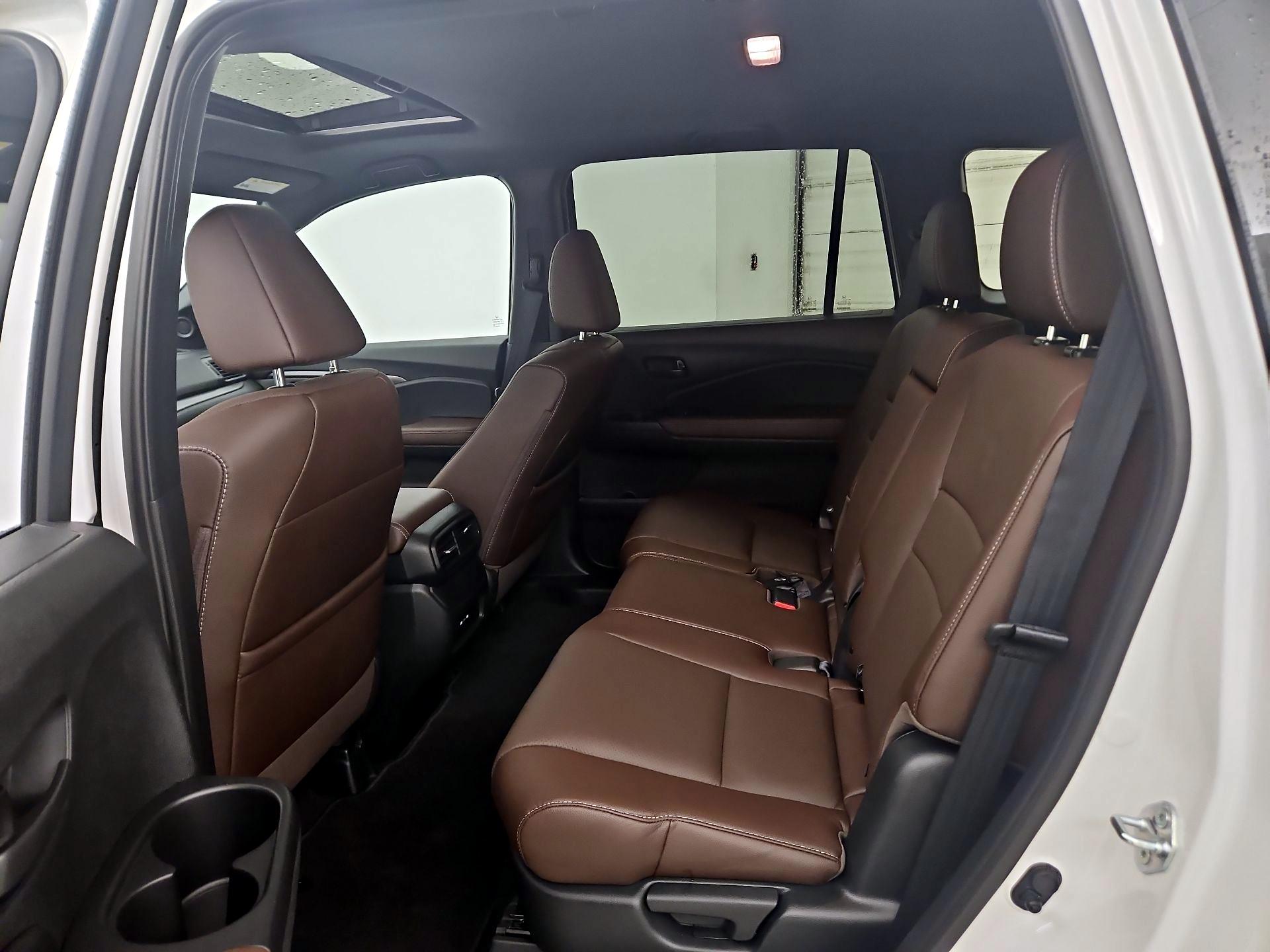 Thumbnail: 2025 Honda Passport - 20