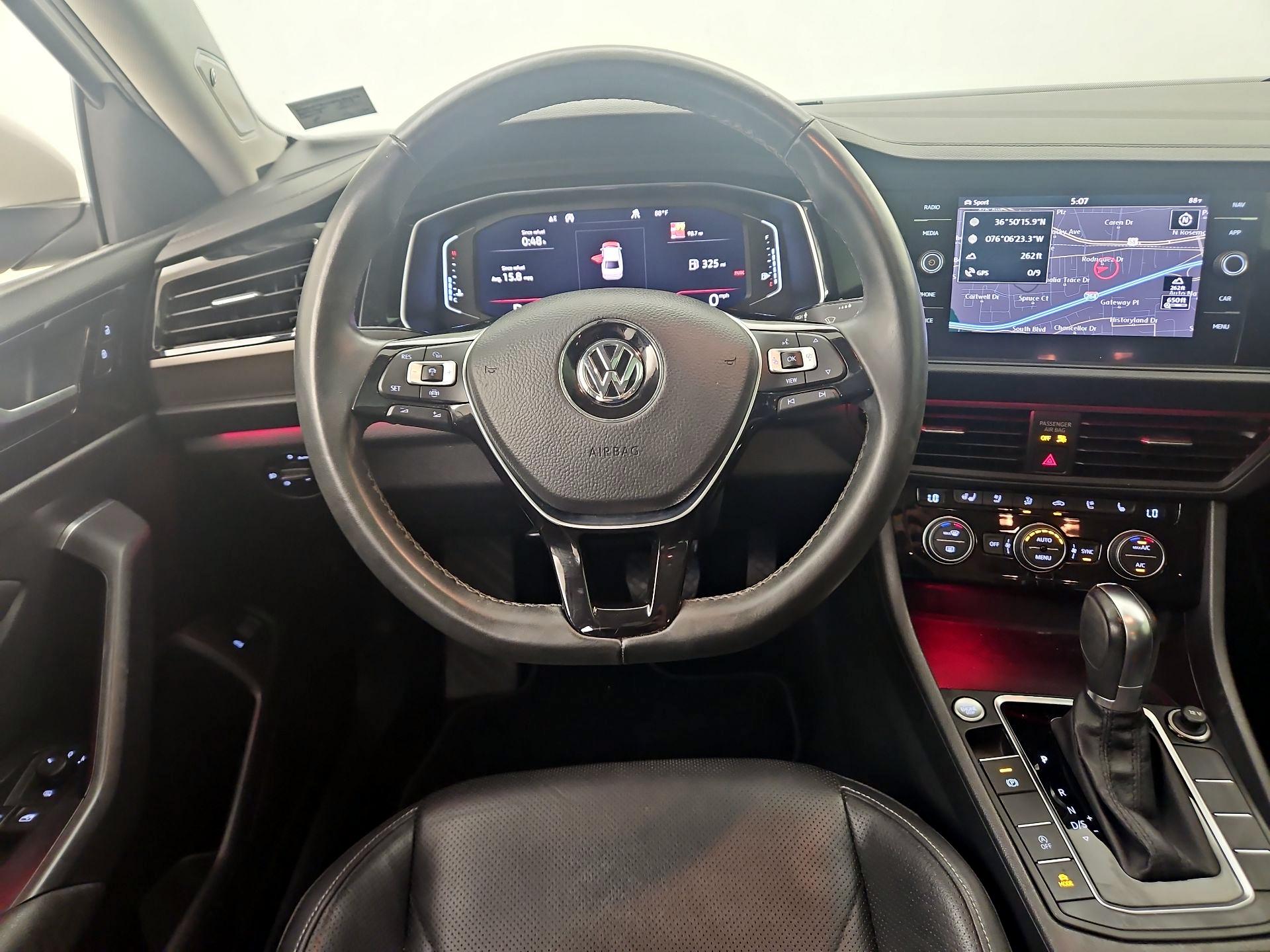 Thumbnail: 2019 Volkswagen Jetta - 10