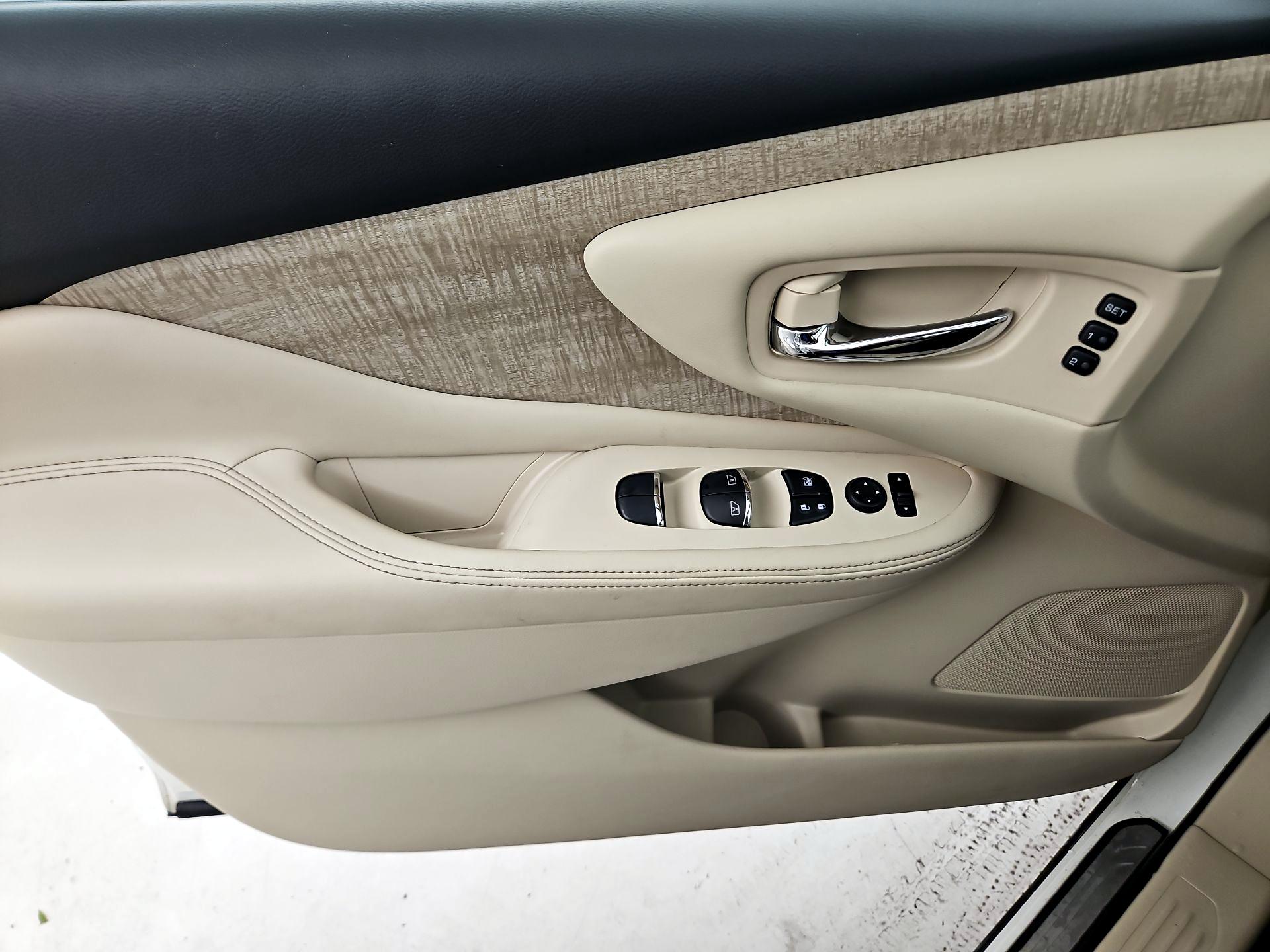 Thumbnail: 2019 Nissan Murano - 12