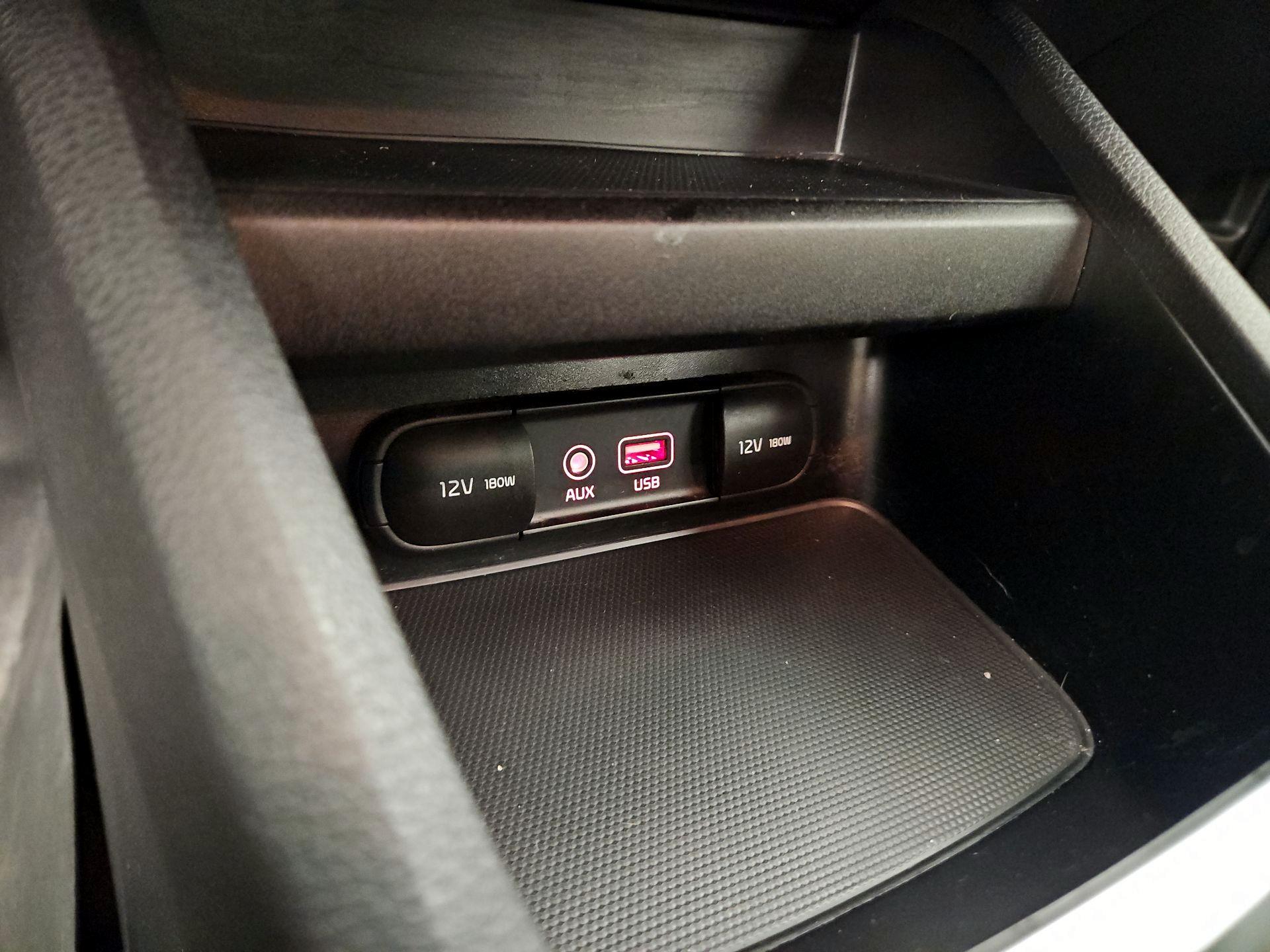 Thumbnail: 2021 Kia Forte - 18