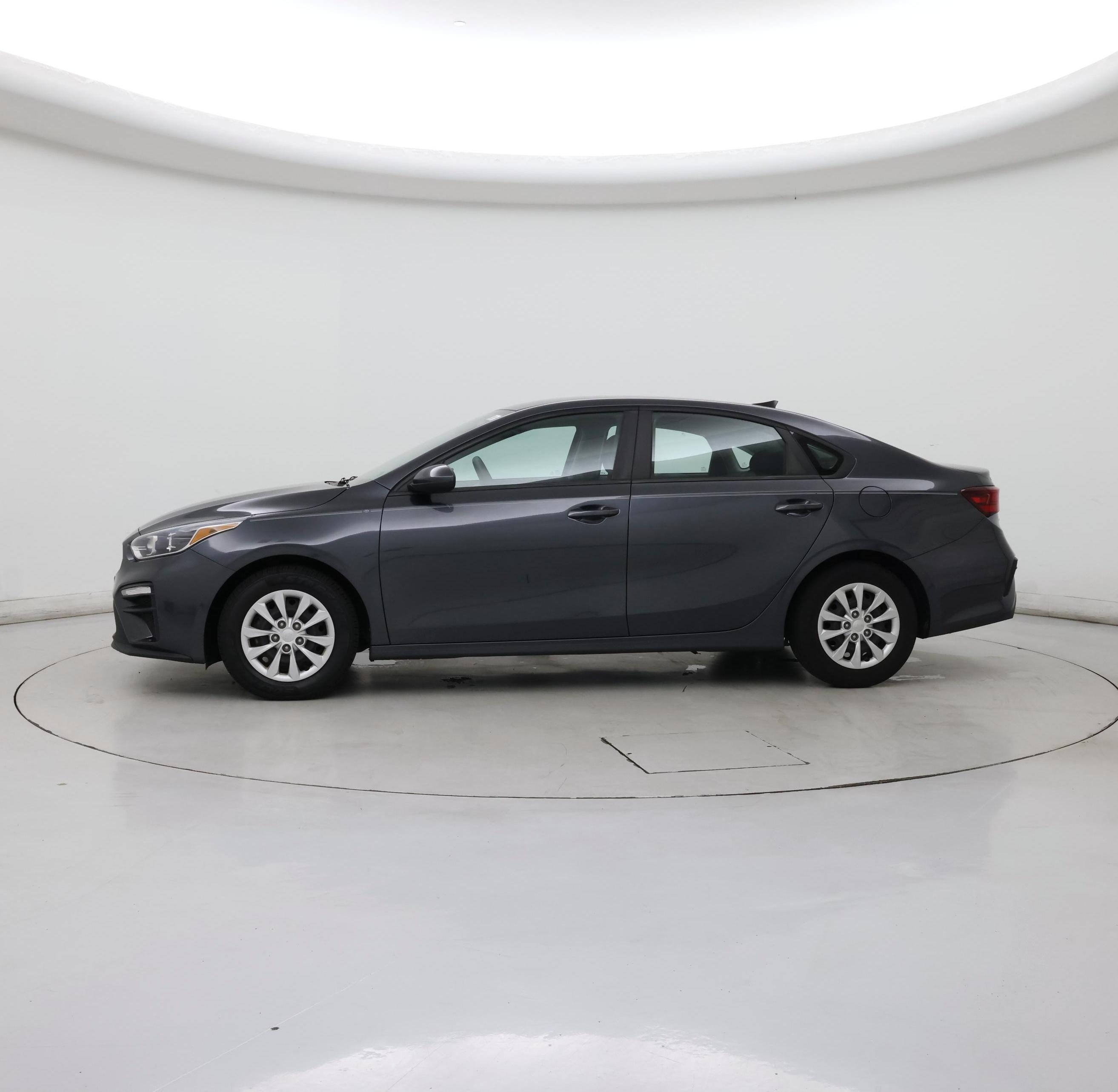 Thumbnail: 2021 Kia Forte - 3