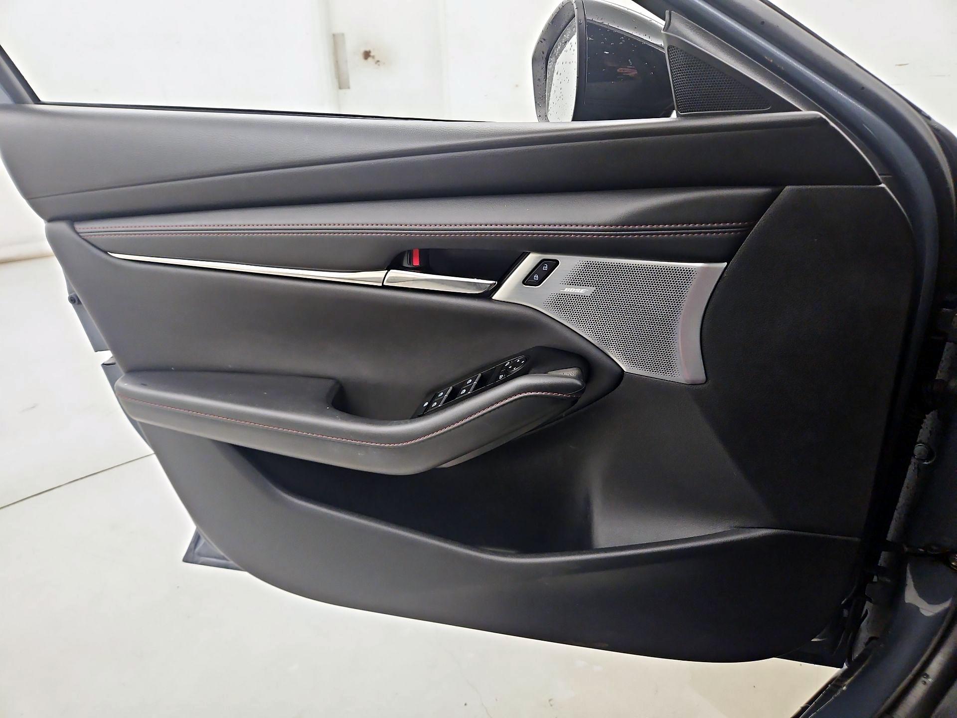 Thumbnail: 2023 Mazda Mazda3 - 12