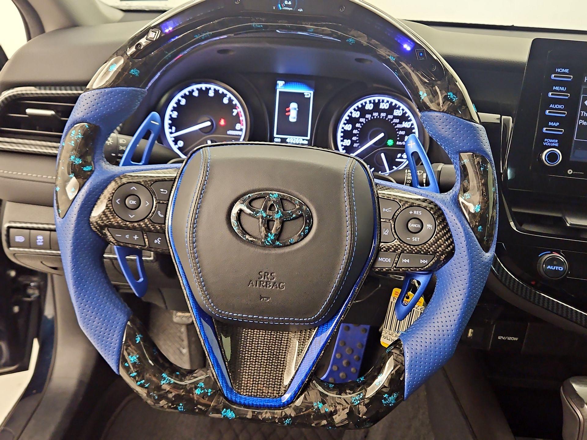 Thumbnail: 2021 Toyota Camry - 10