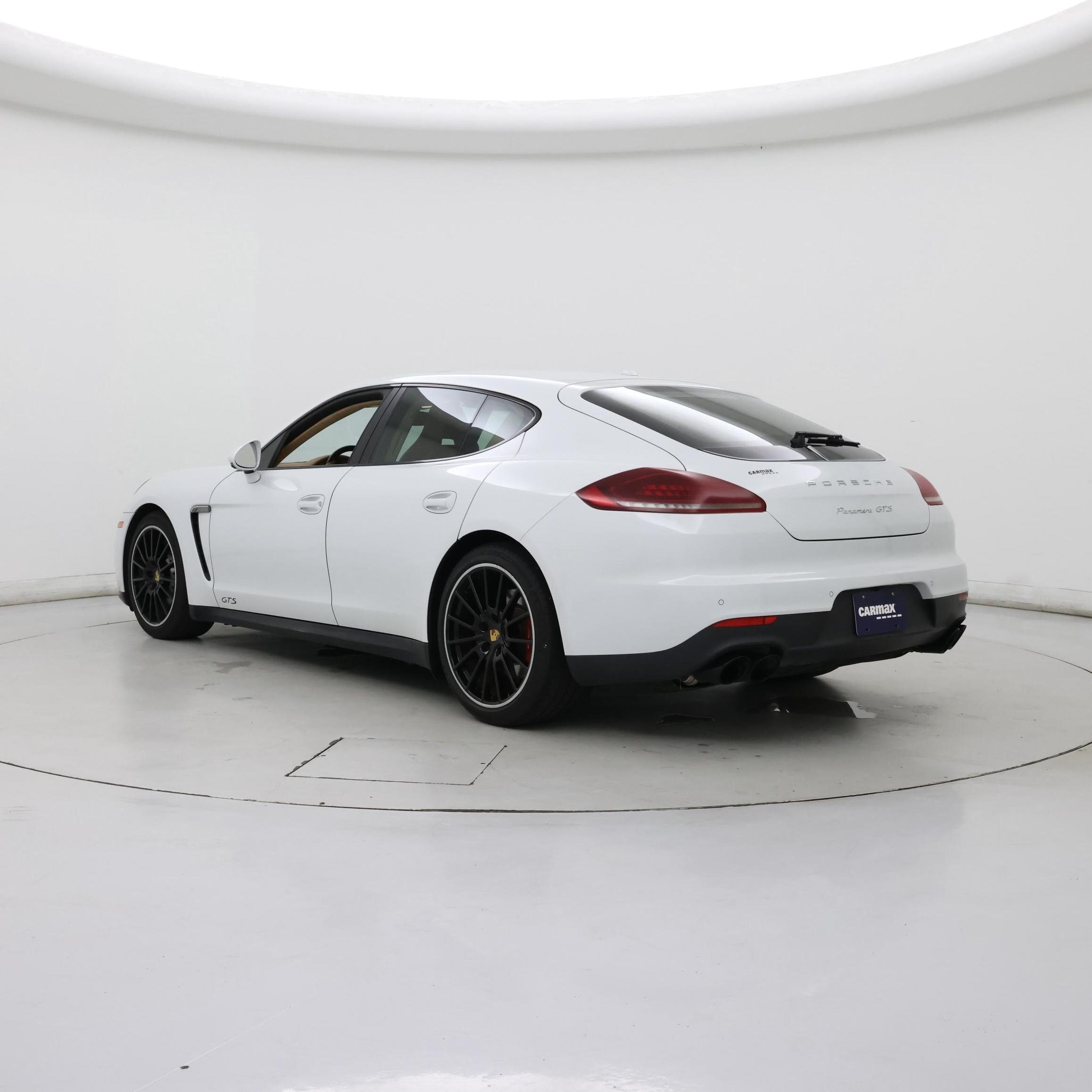 Thumbnail: 2016 Porsche Panamera - 2