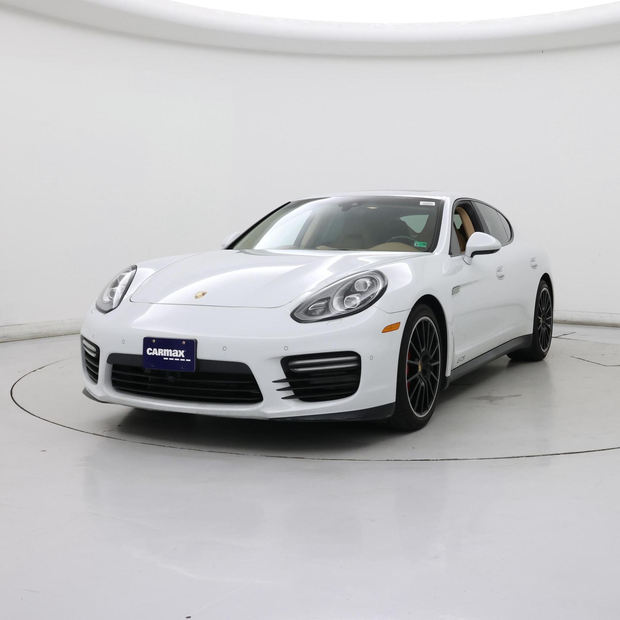 Thumbnail: 2016 Porsche Panamera - 4