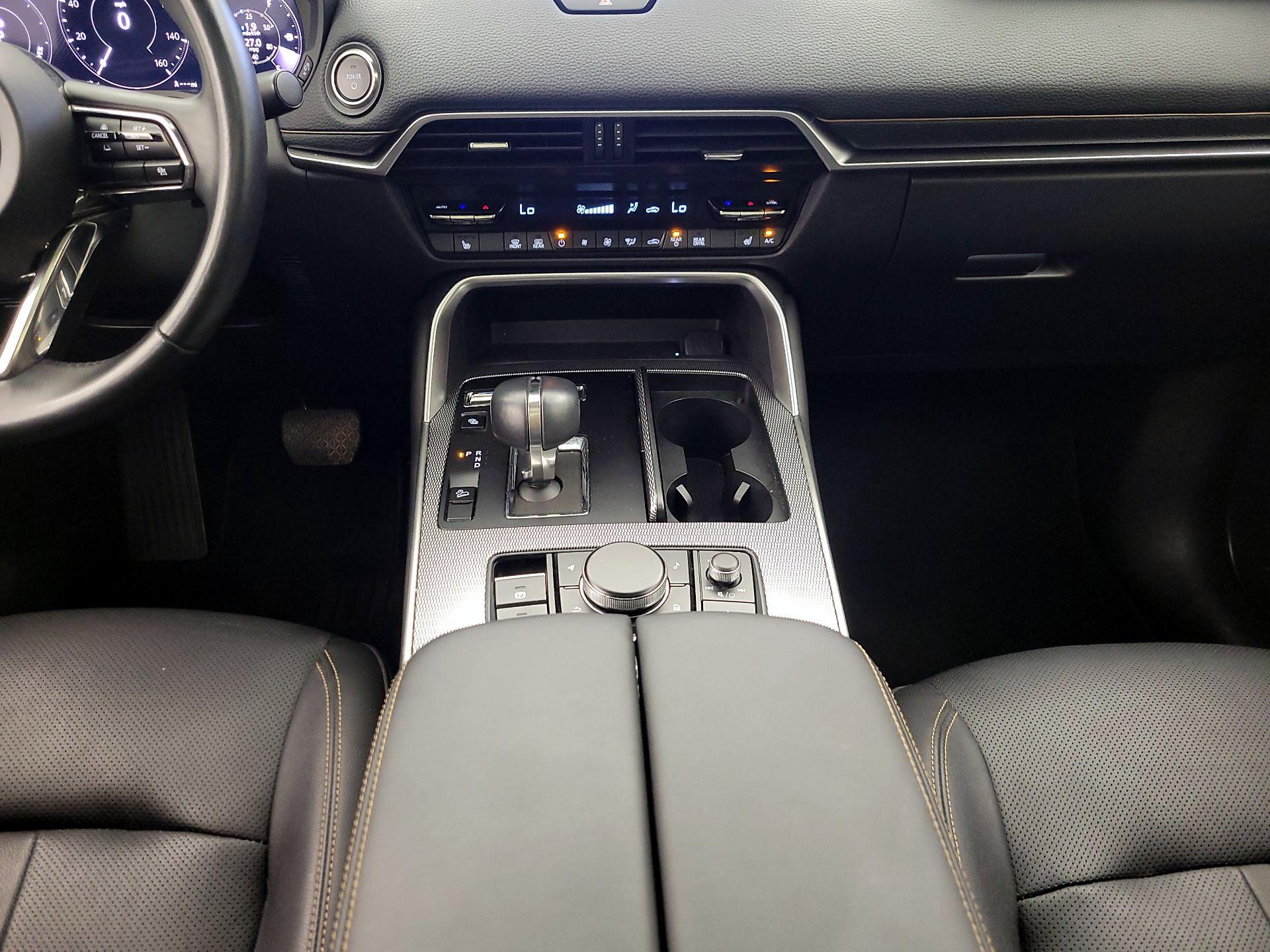 Thumbnail: 2024 Mazda CX-90 - 18