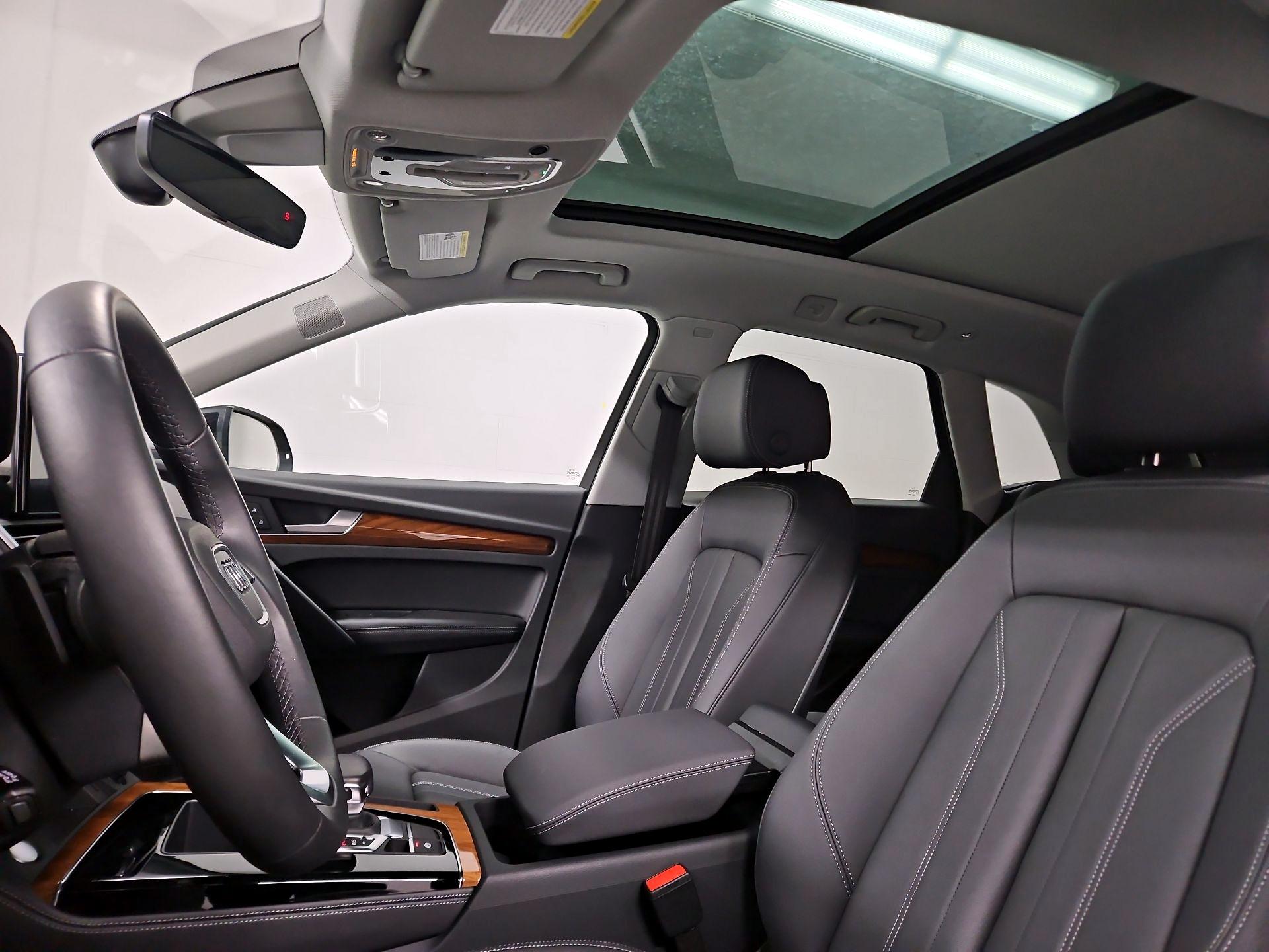 Thumbnail: 2023 Audi Q5 - 19
