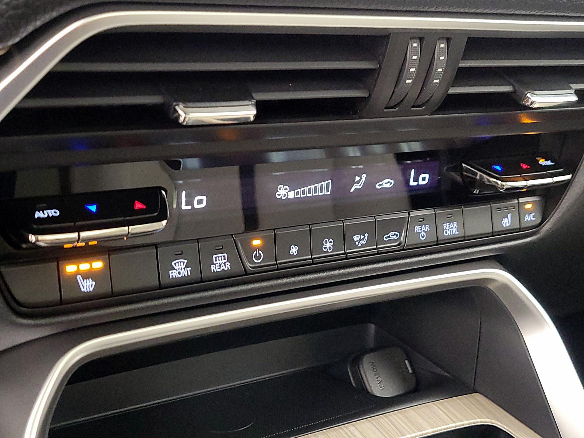 Thumbnail: 2024 Mazda CX-90 - 17