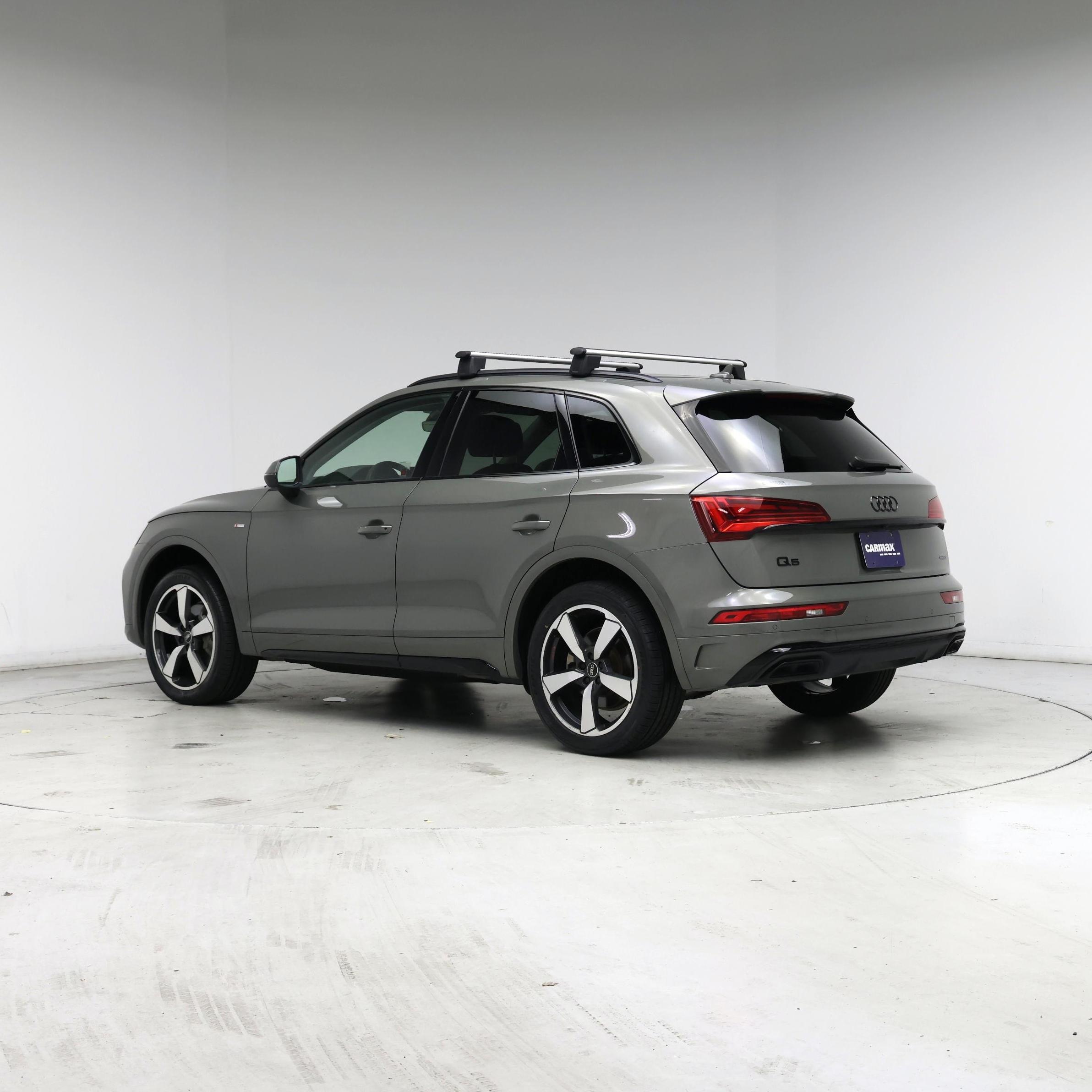 Thumbnail: 2023 Audi Q5 - 2