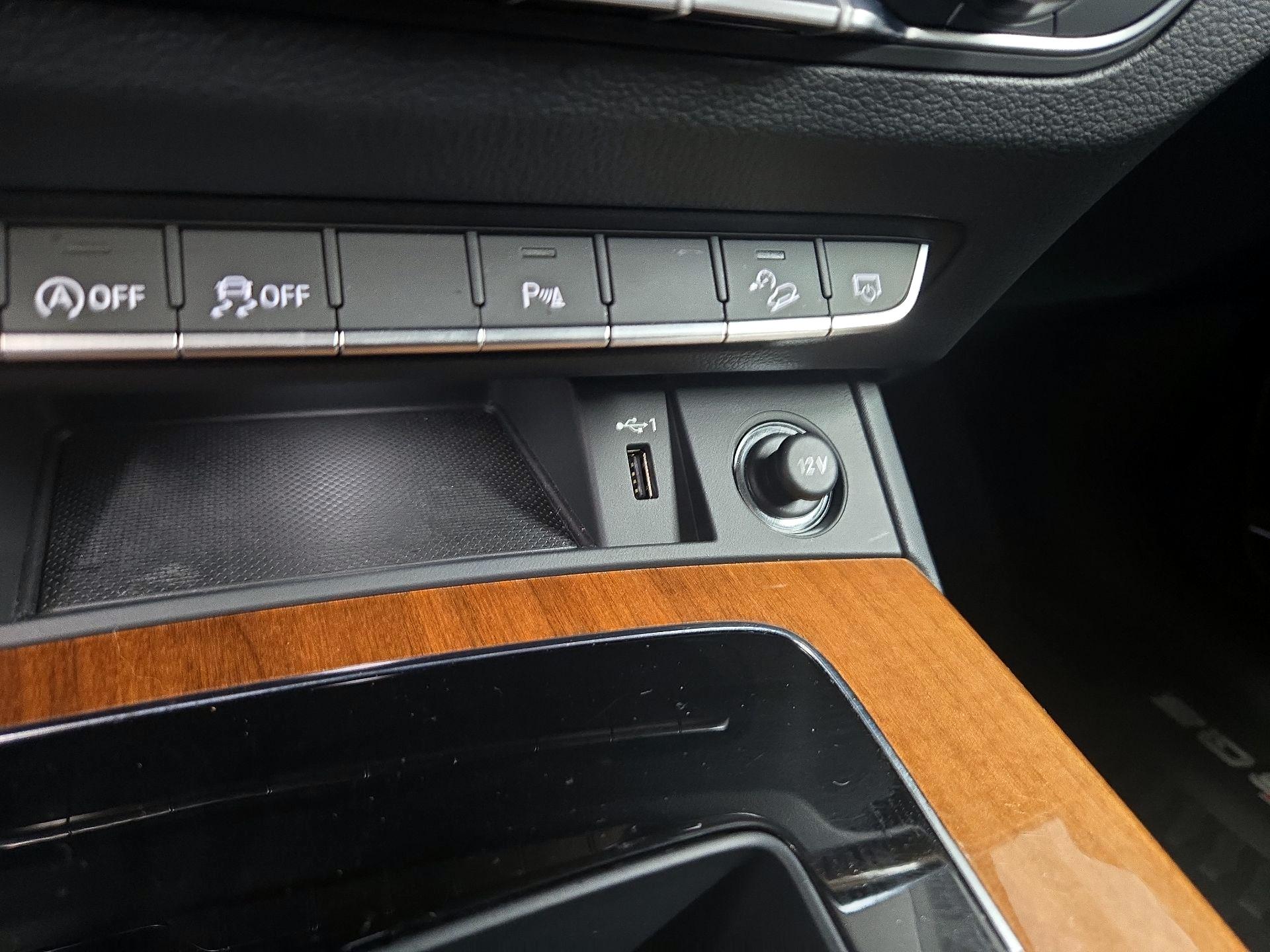Thumbnail: 2023 Audi Q5 - 19