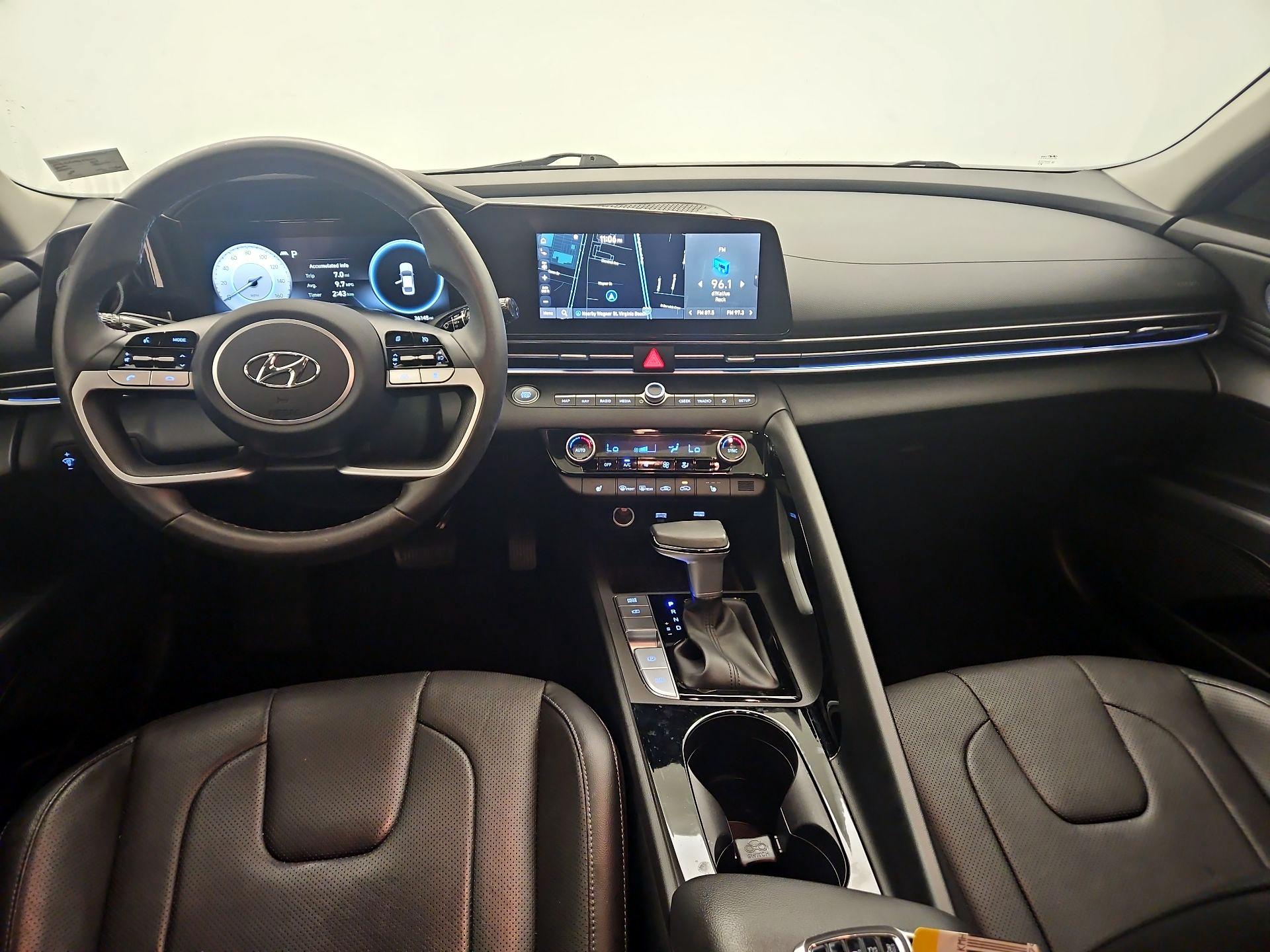 Thumbnail: 2023 Hyundai Elantra - 9