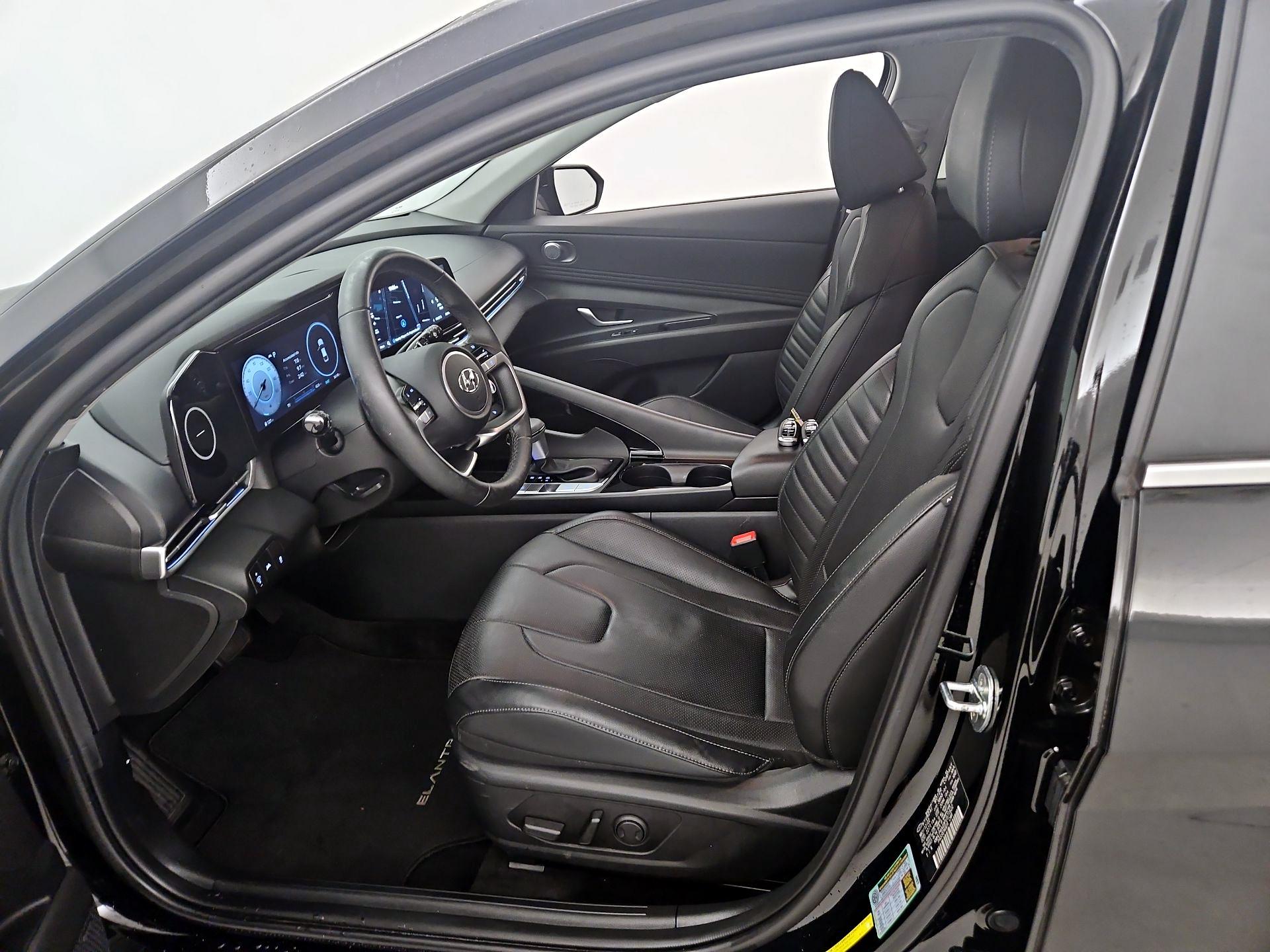 Thumbnail: 2023 Hyundai Elantra - 11