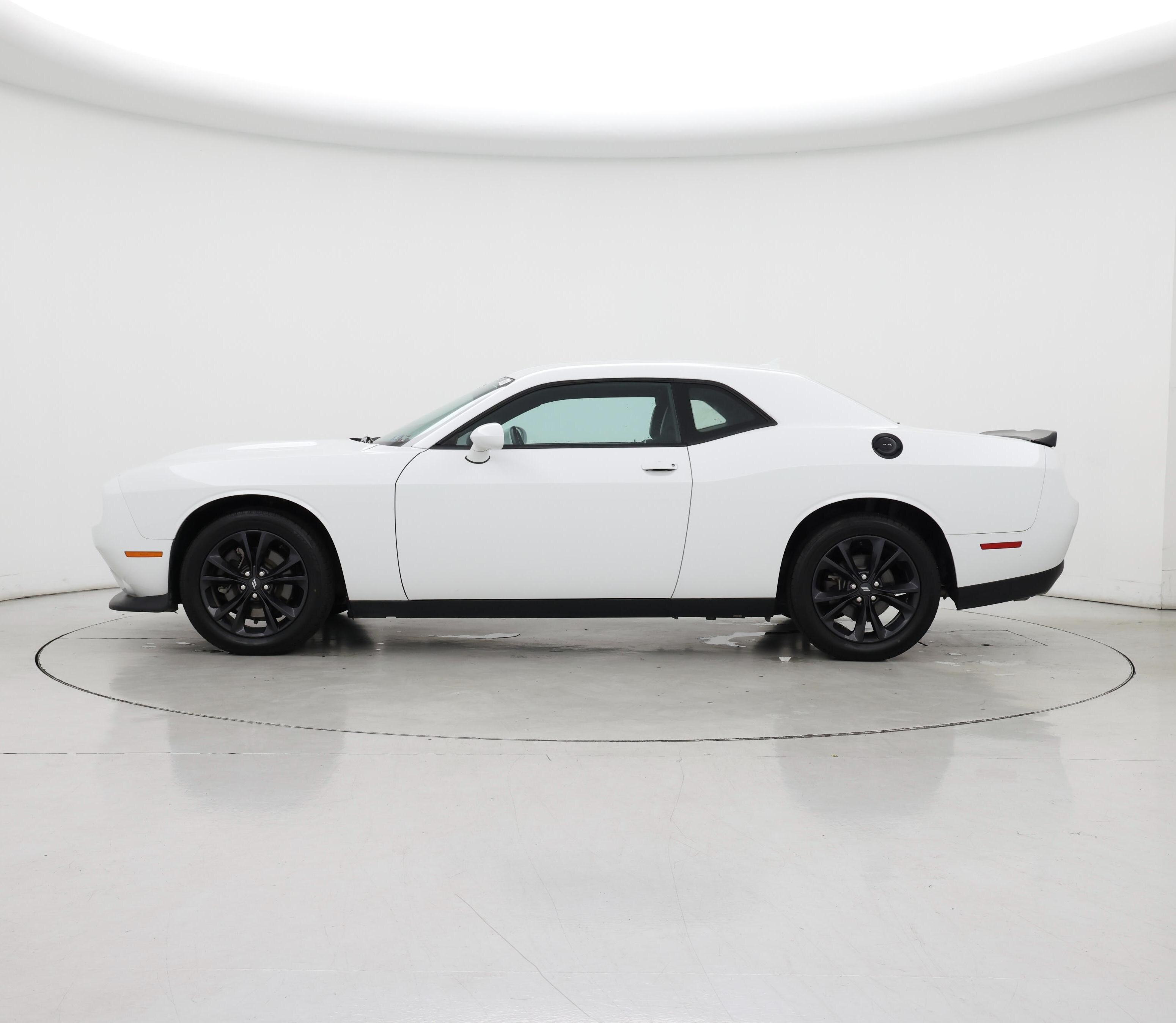 Thumbnail: 2020 Dodge Challenger - 3