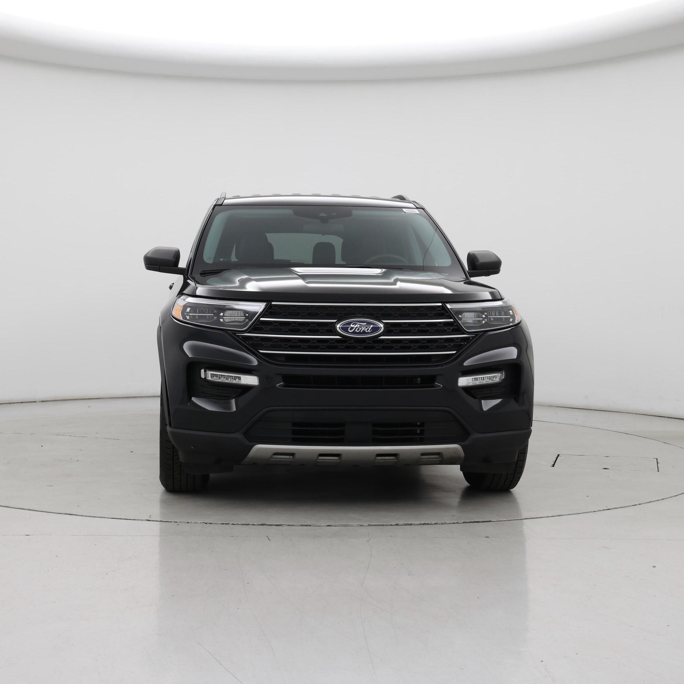 Thumbnail: 2022 Ford Explorer - 5