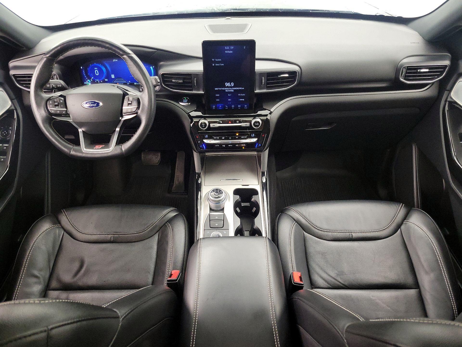 Thumbnail: 2021 Ford Explorer - 9