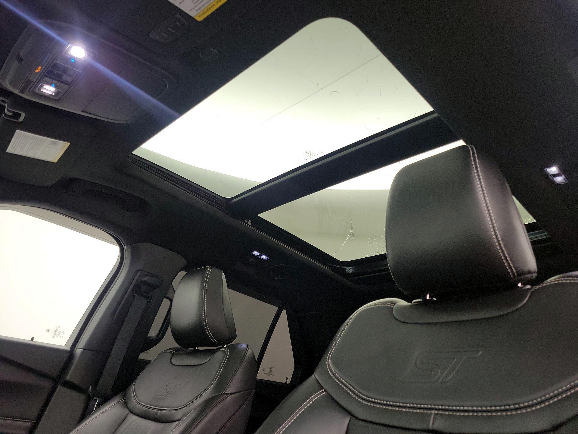 Thumbnail: 2021 Ford Explorer - 20