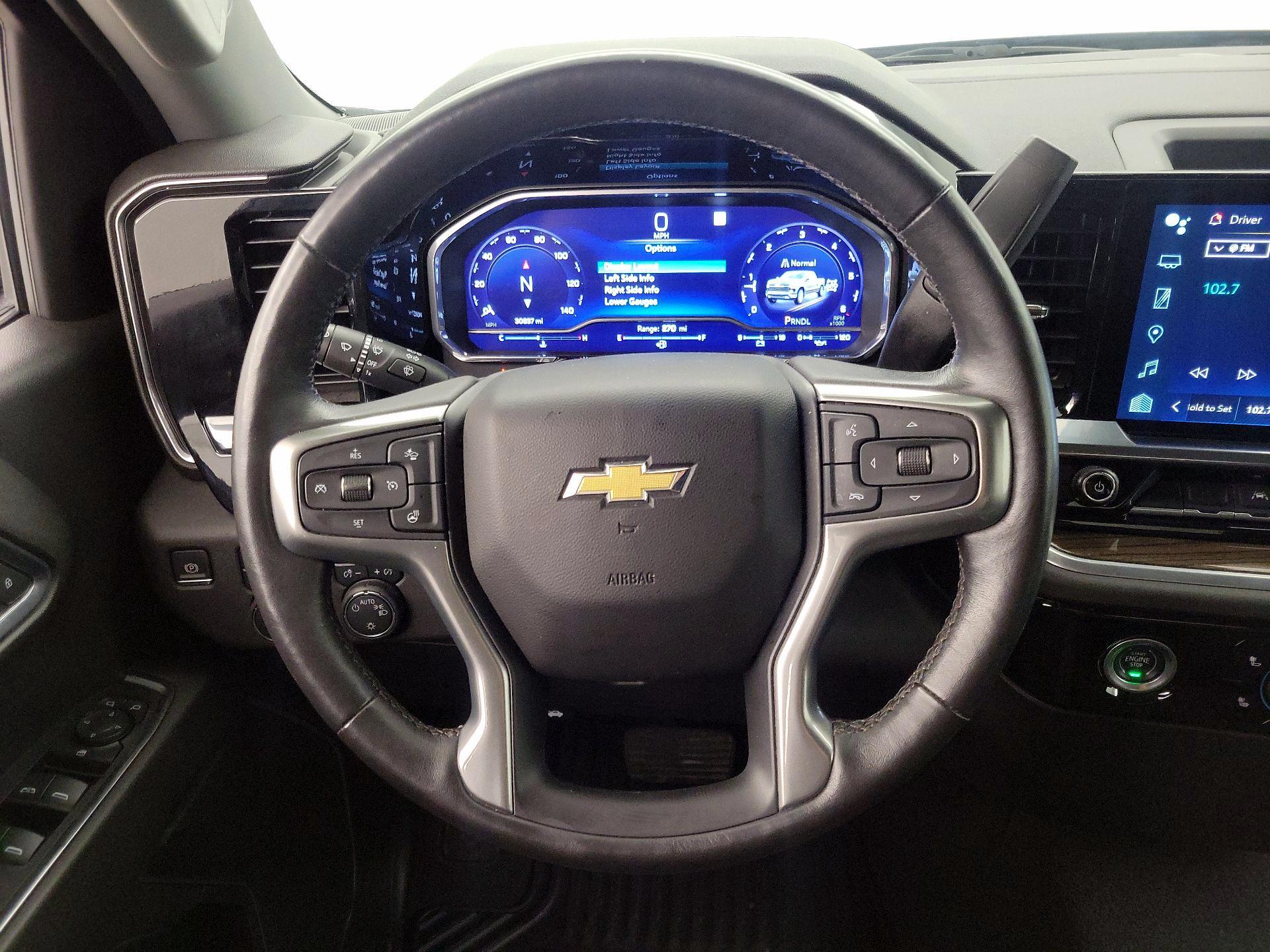 Thumbnail: 2022 Chevrolet Silverado 1500 - 10