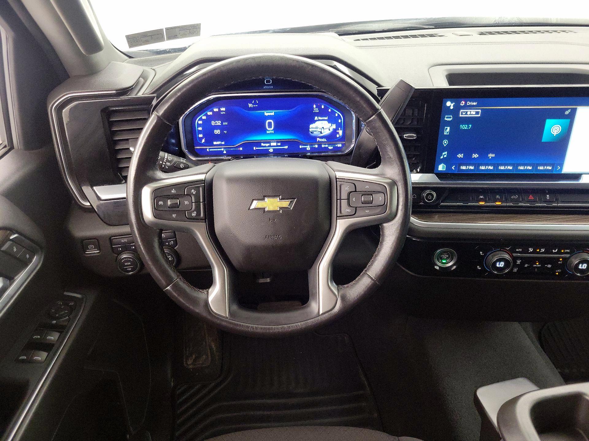 Thumbnail: 2022 Chevrolet Silverado 1500 - 10