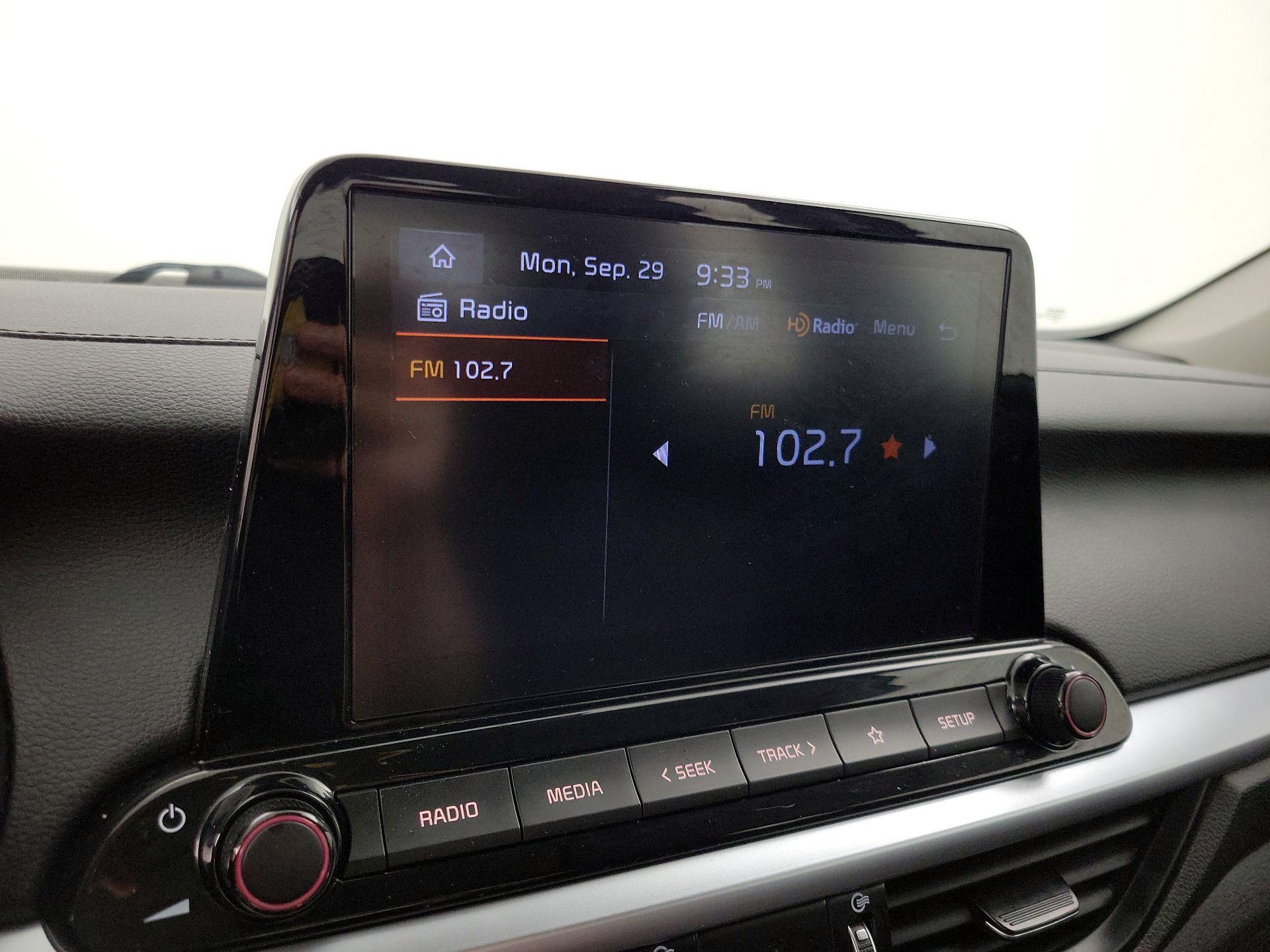 Thumbnail: 2022 Kia Forte - 15