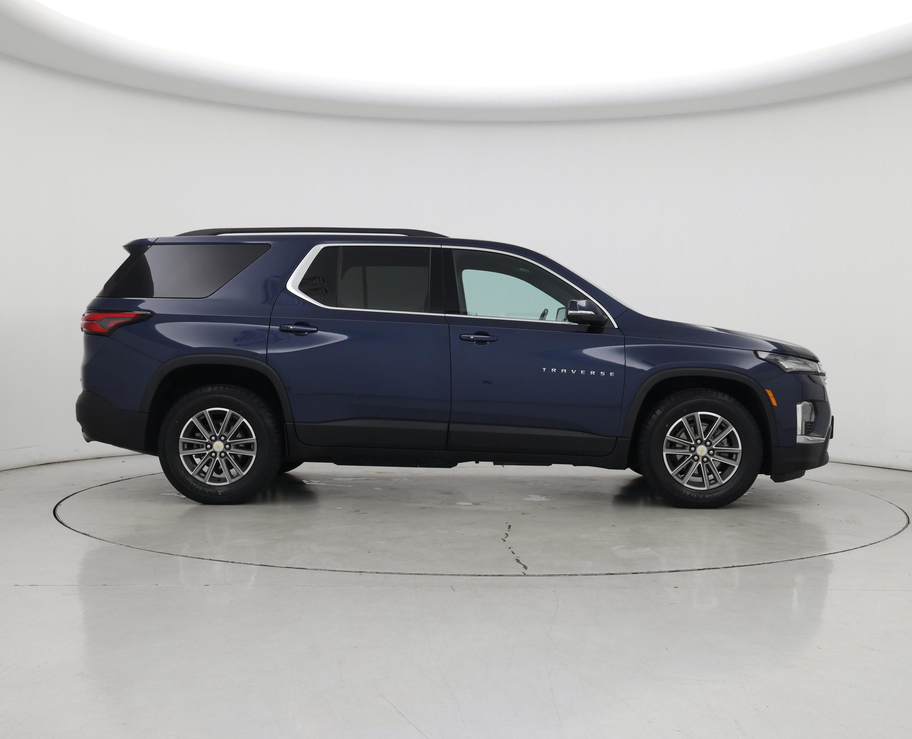 Thumbnail: 2022 Chevrolet Traverse - 7