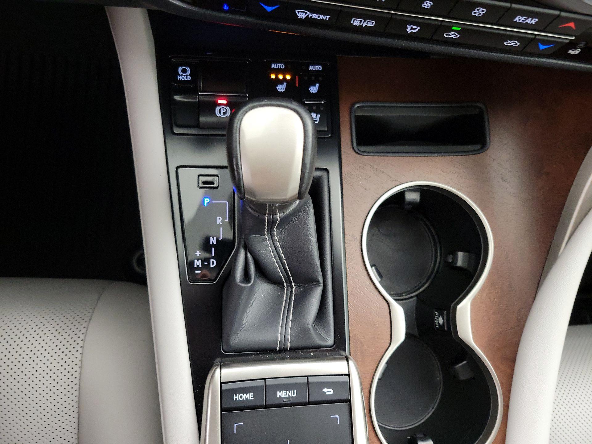 Thumbnail: 2021 Lexus RX - 17