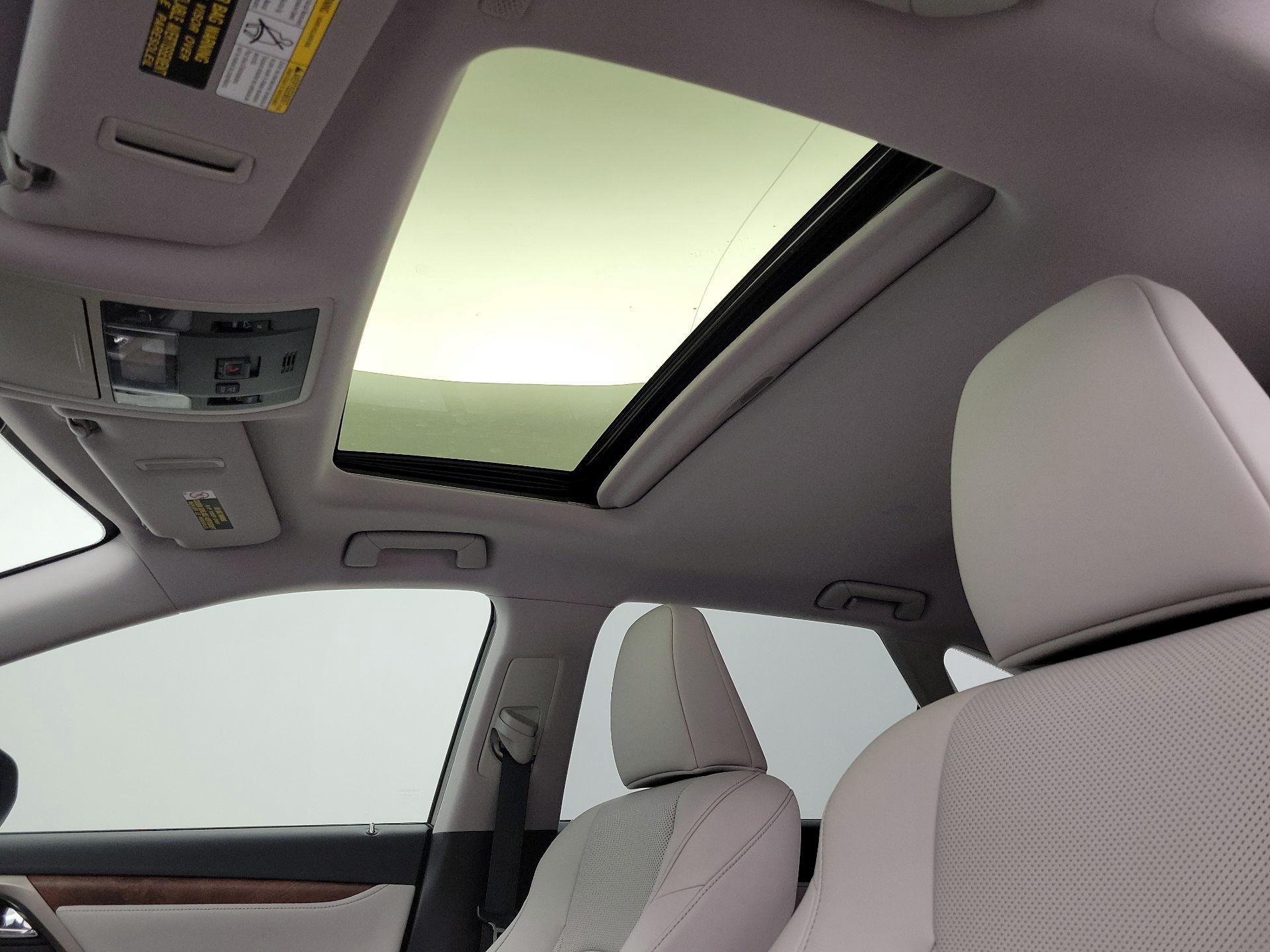 Thumbnail: 2021 Lexus RX - 19
