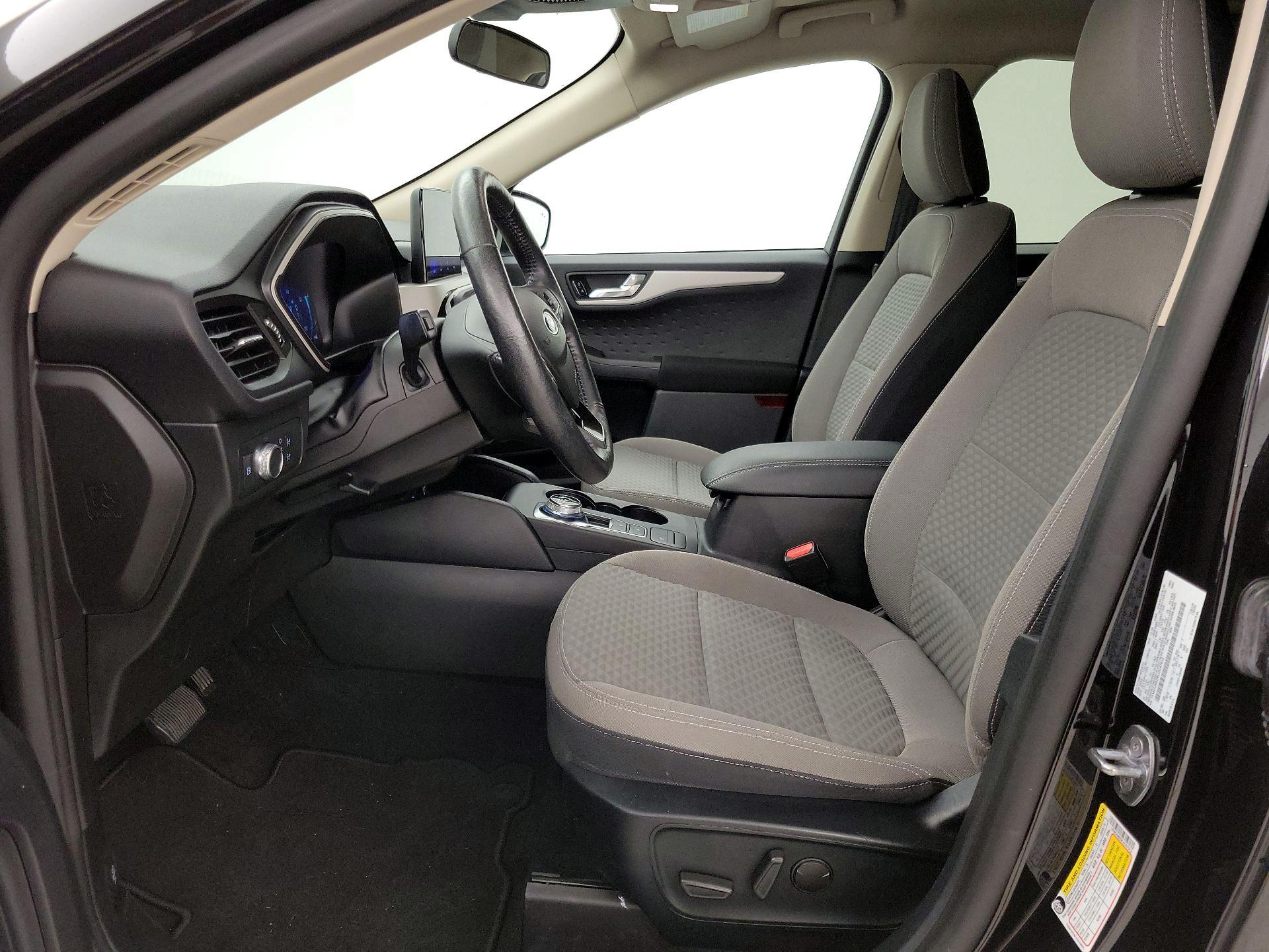 Thumbnail: 2020 Ford Escape - 11
