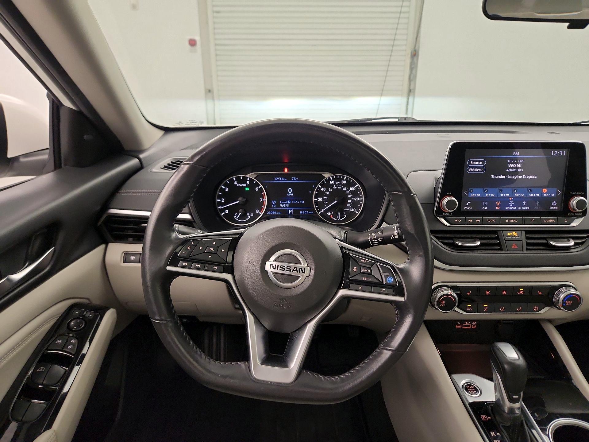 Thumbnail: 2022 Nissan Altima - 10