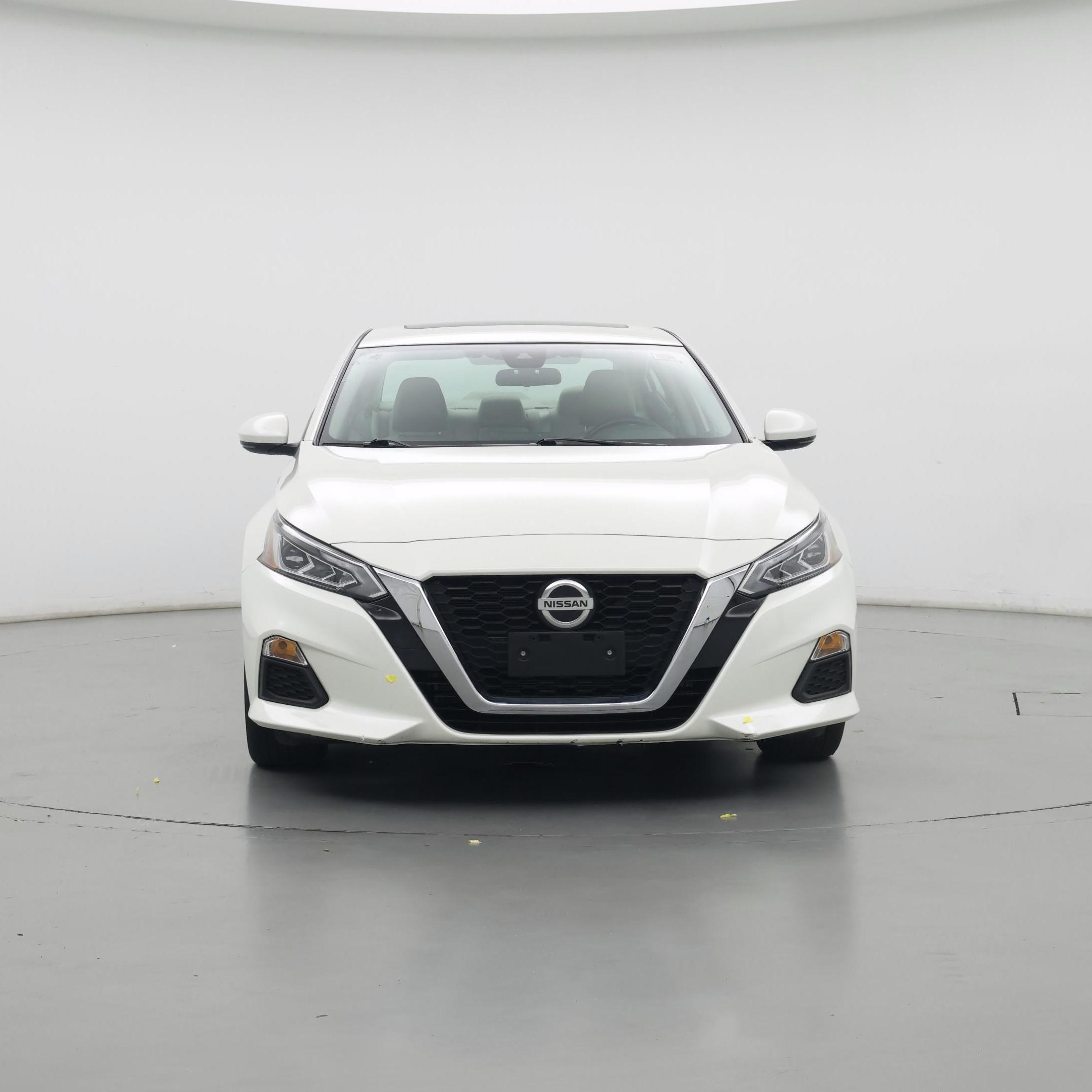 Thumbnail: 2022 Nissan Altima - 5