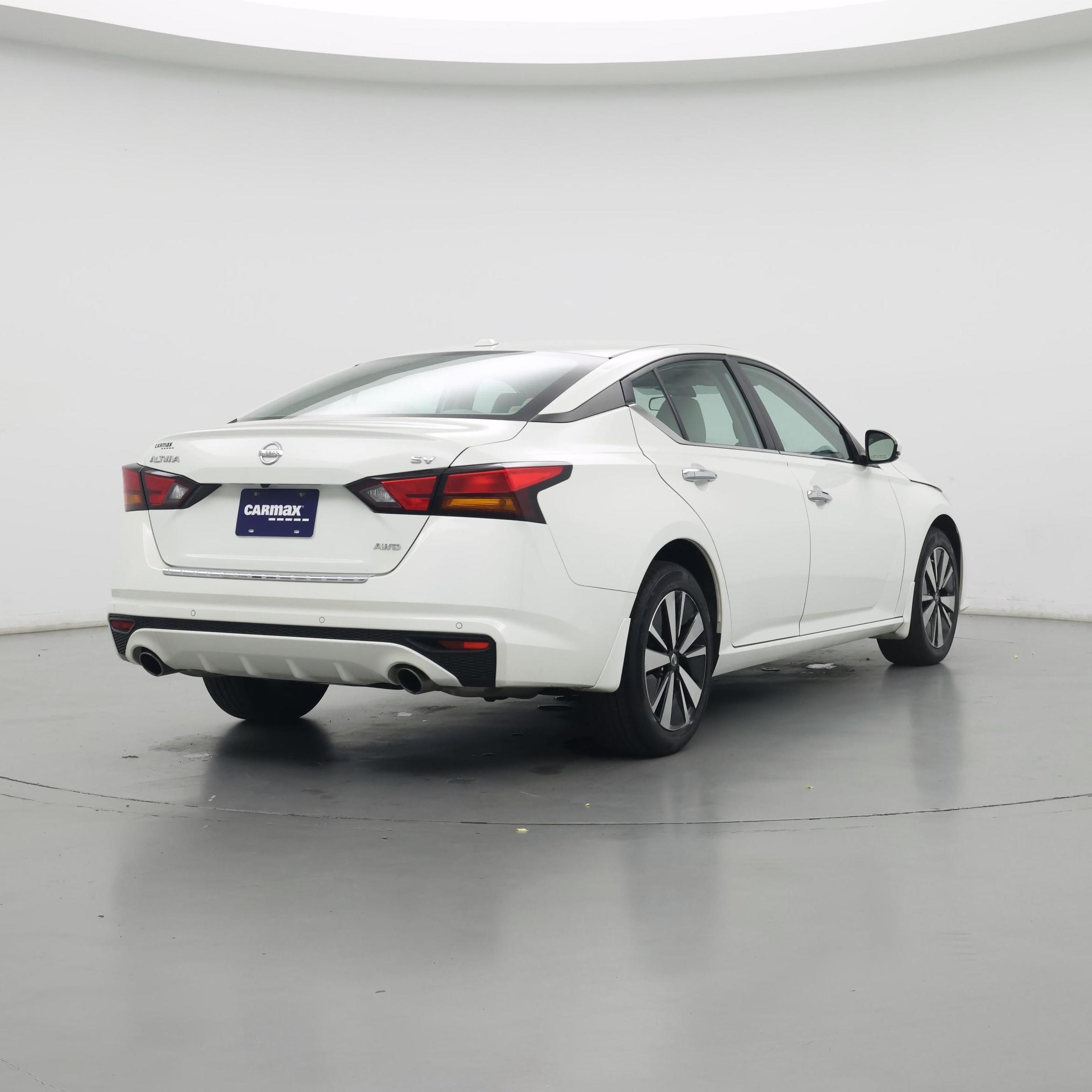 Thumbnail: 2022 Nissan Altima - 8