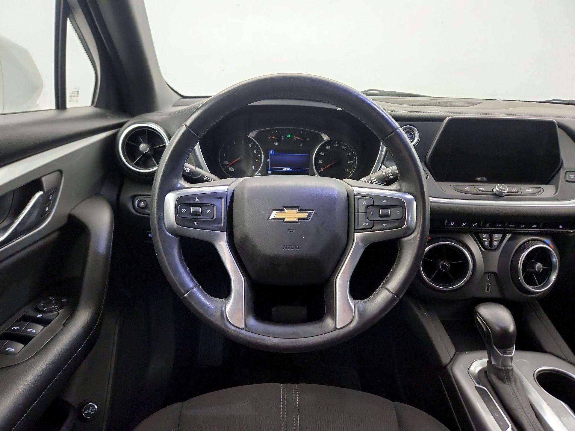 Thumbnail: 2020 Chevrolet Blazer - 19