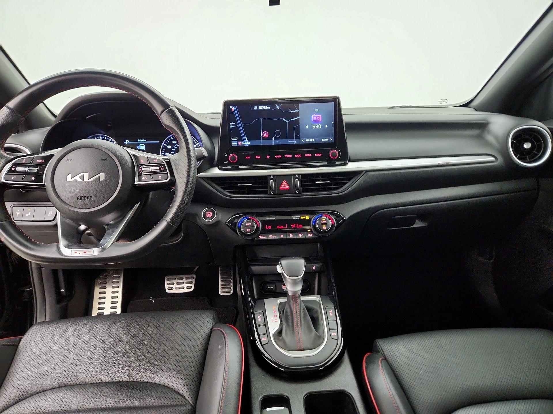 Thumbnail: 2022 Kia Forte - 9