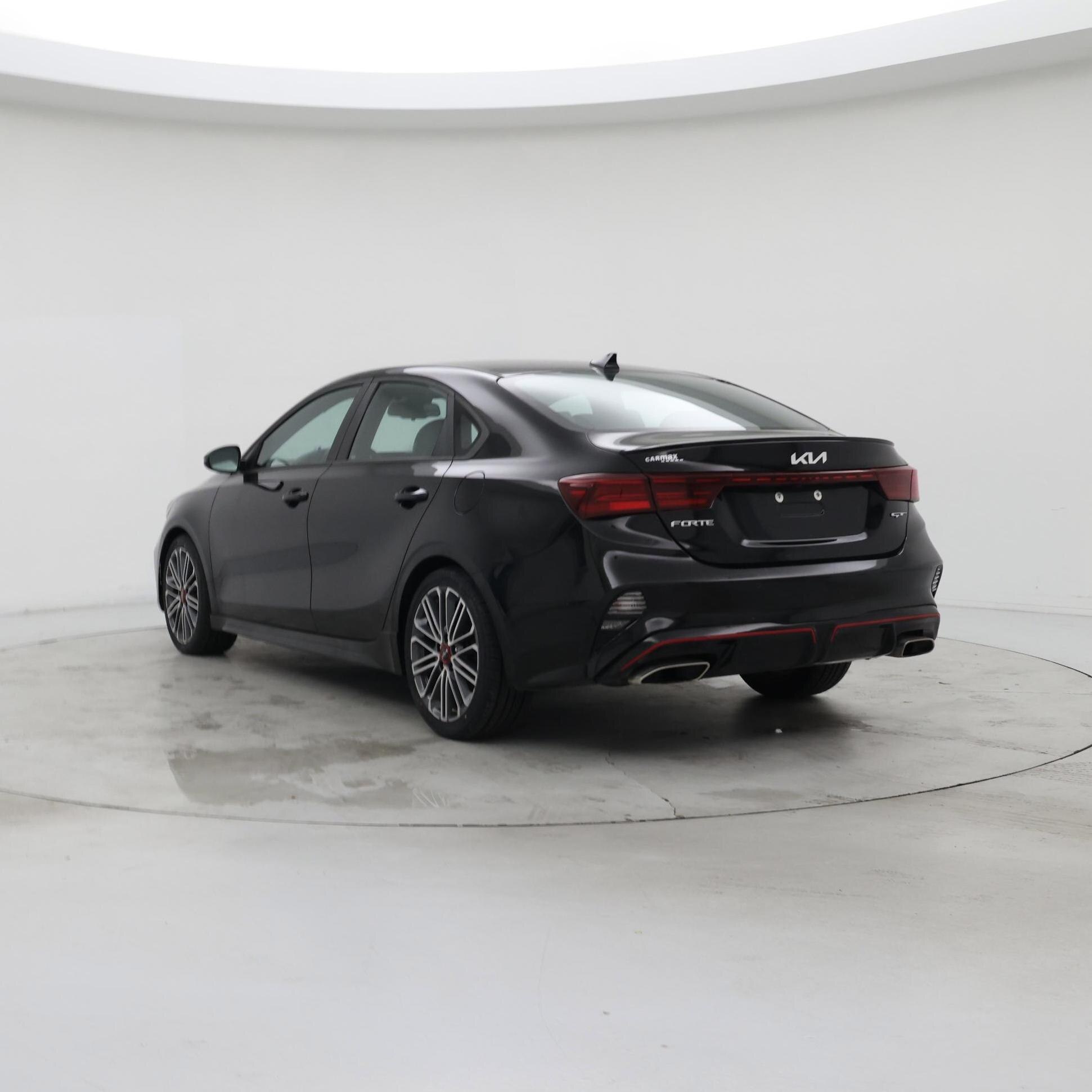 Thumbnail: 2022 Kia Forte - 2