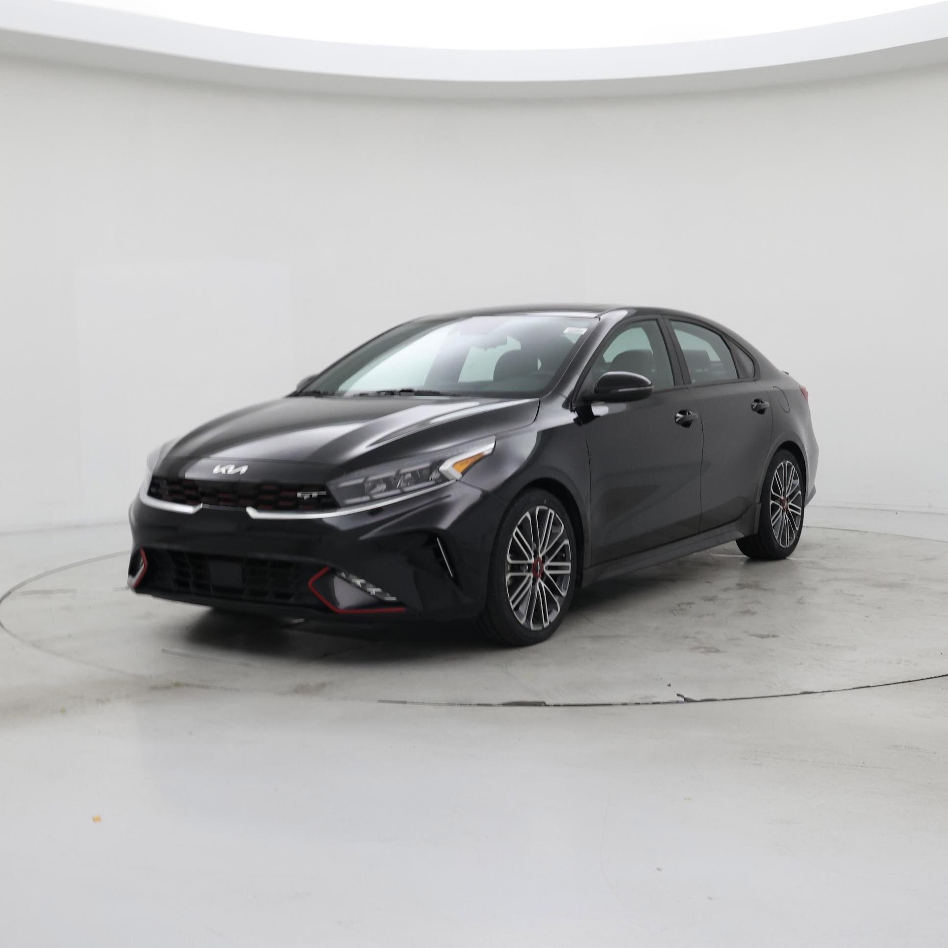 Thumbnail: 2022 Kia Forte - 4