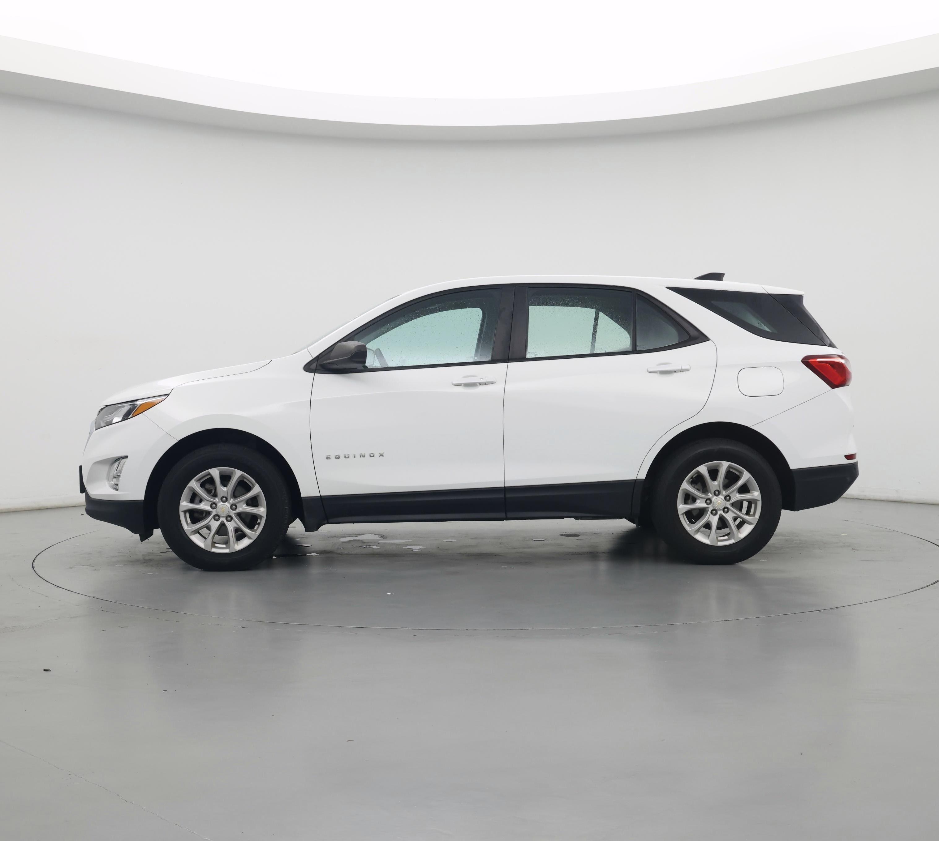 Thumbnail: 2021 Chevrolet Equinox - 3