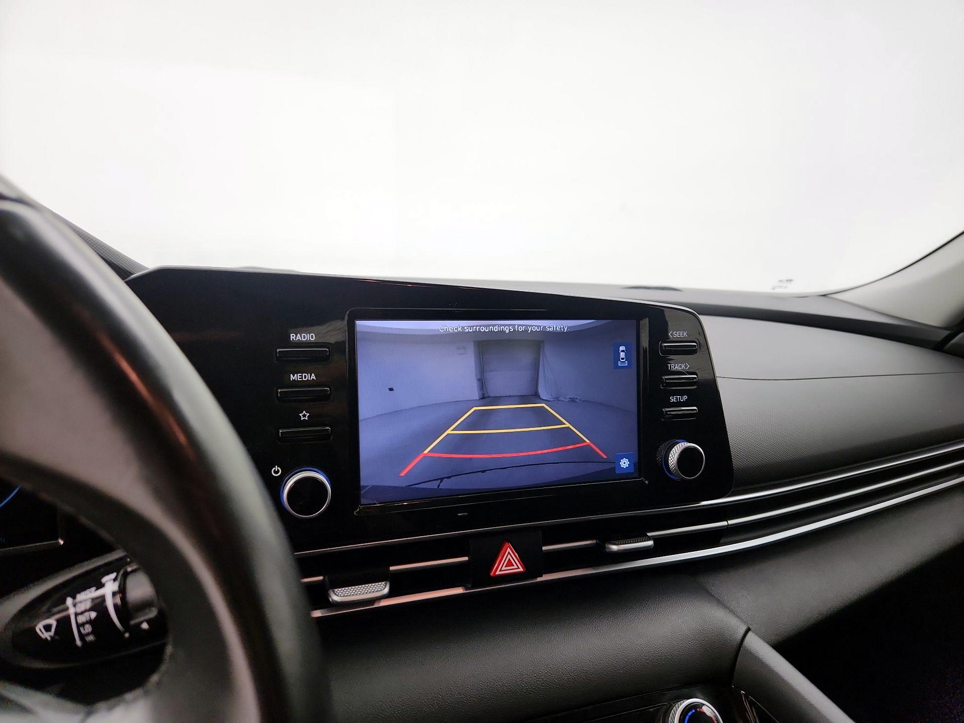 Thumbnail: 2022 Hyundai Elantra - 14