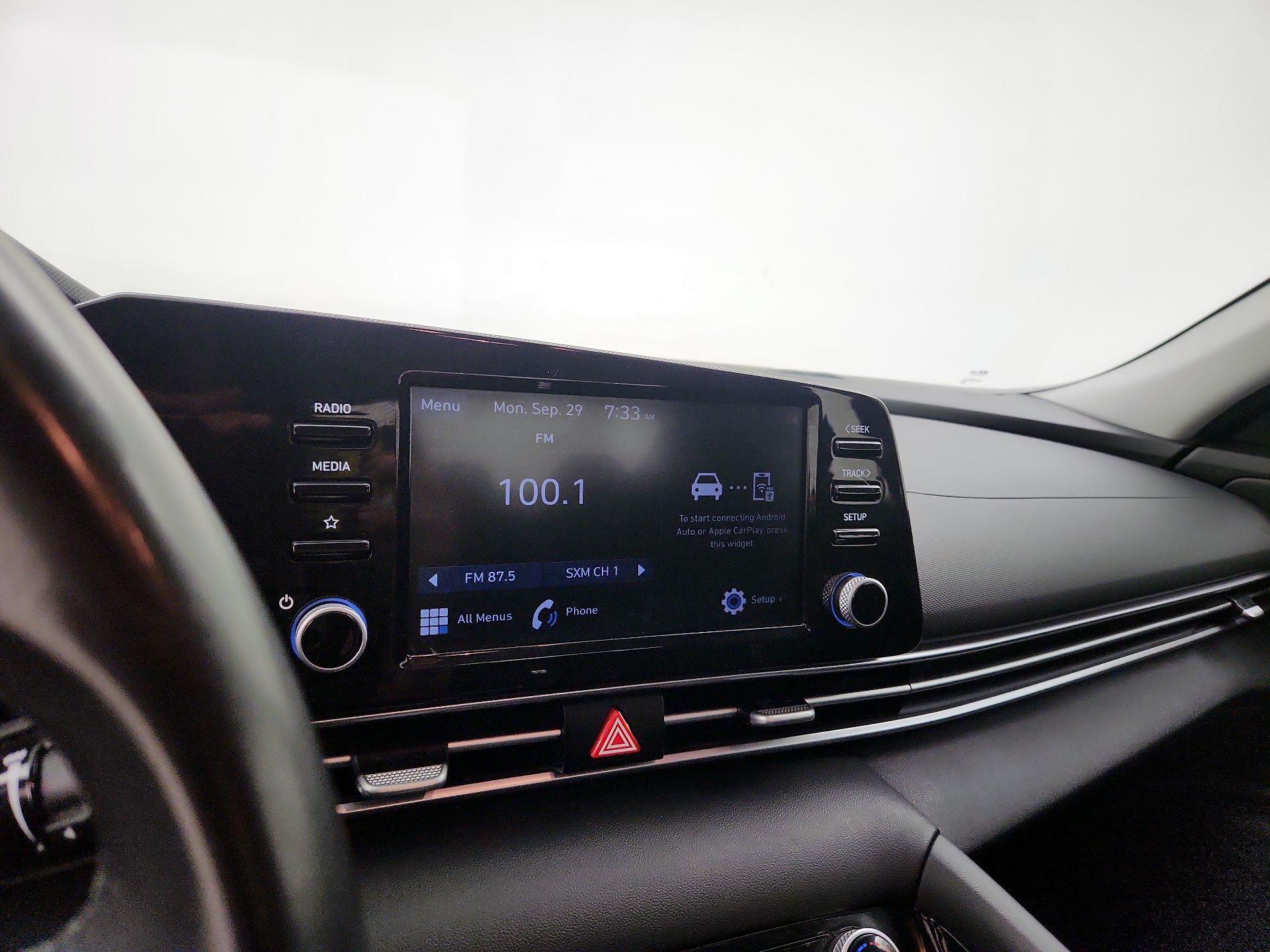 Thumbnail: 2022 Hyundai Elantra - 15