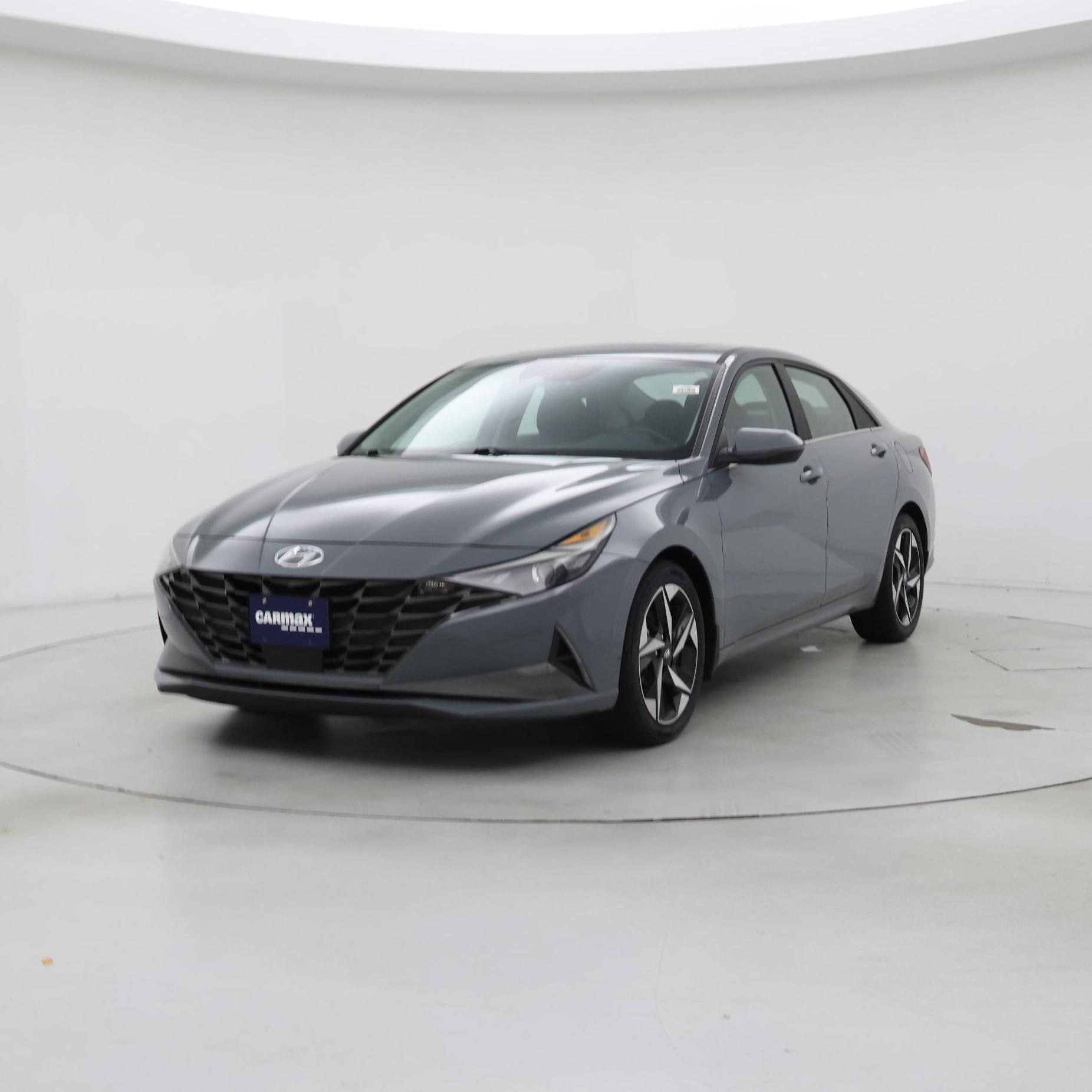 Thumbnail: 2022 Hyundai Elantra - 4