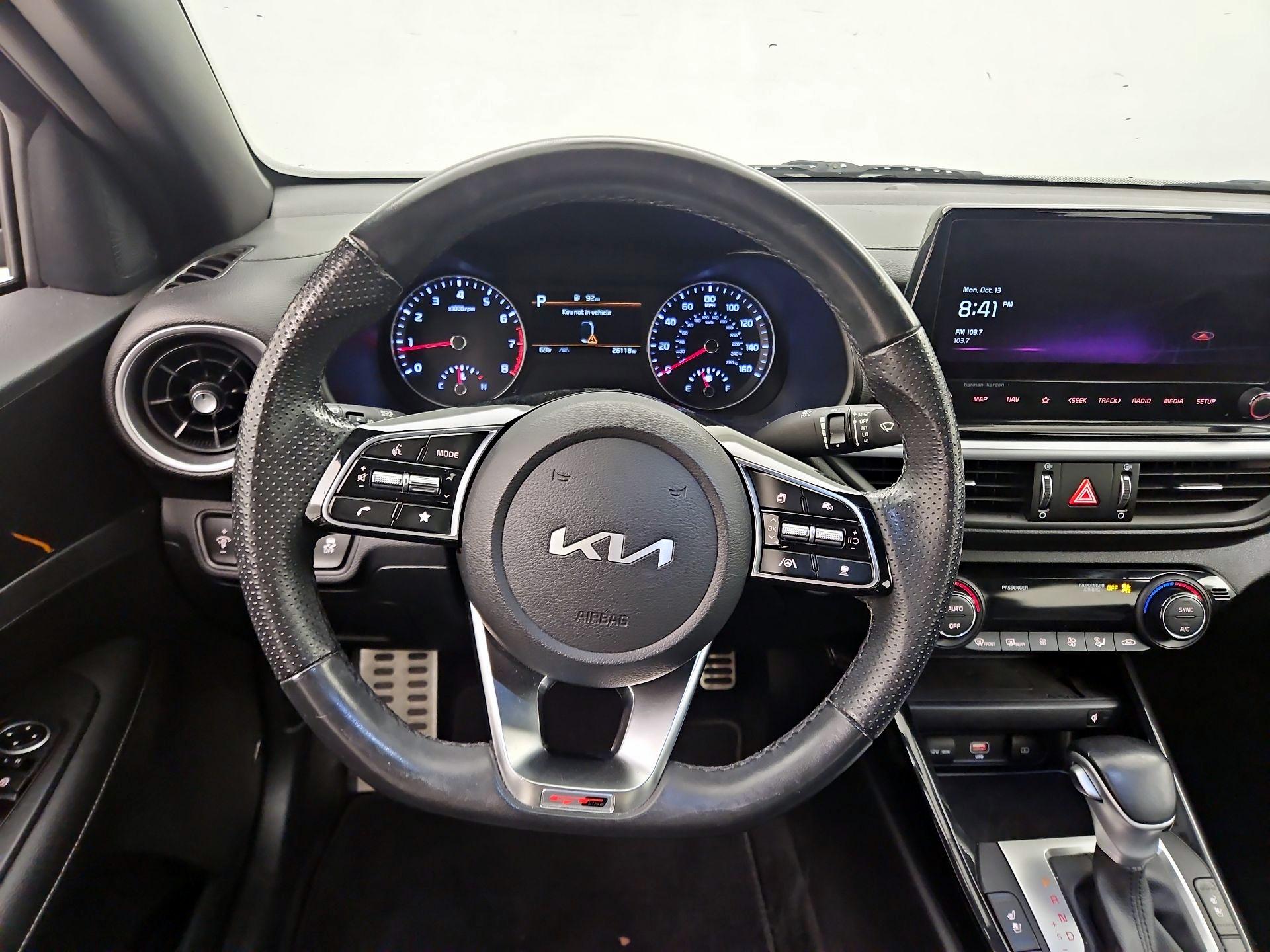 Thumbnail: 2023 Kia Forte - 10
