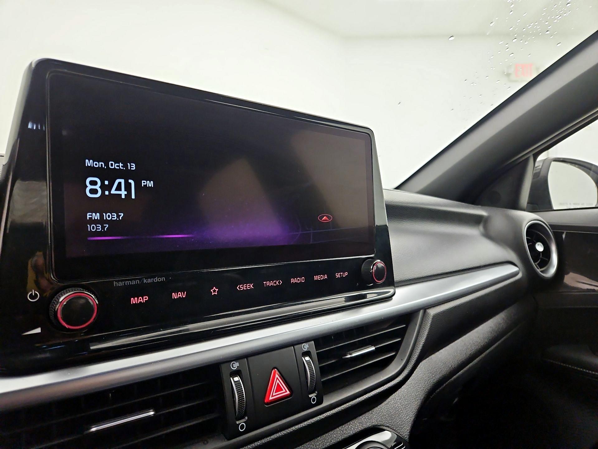 Thumbnail: 2023 Kia Forte - 15
