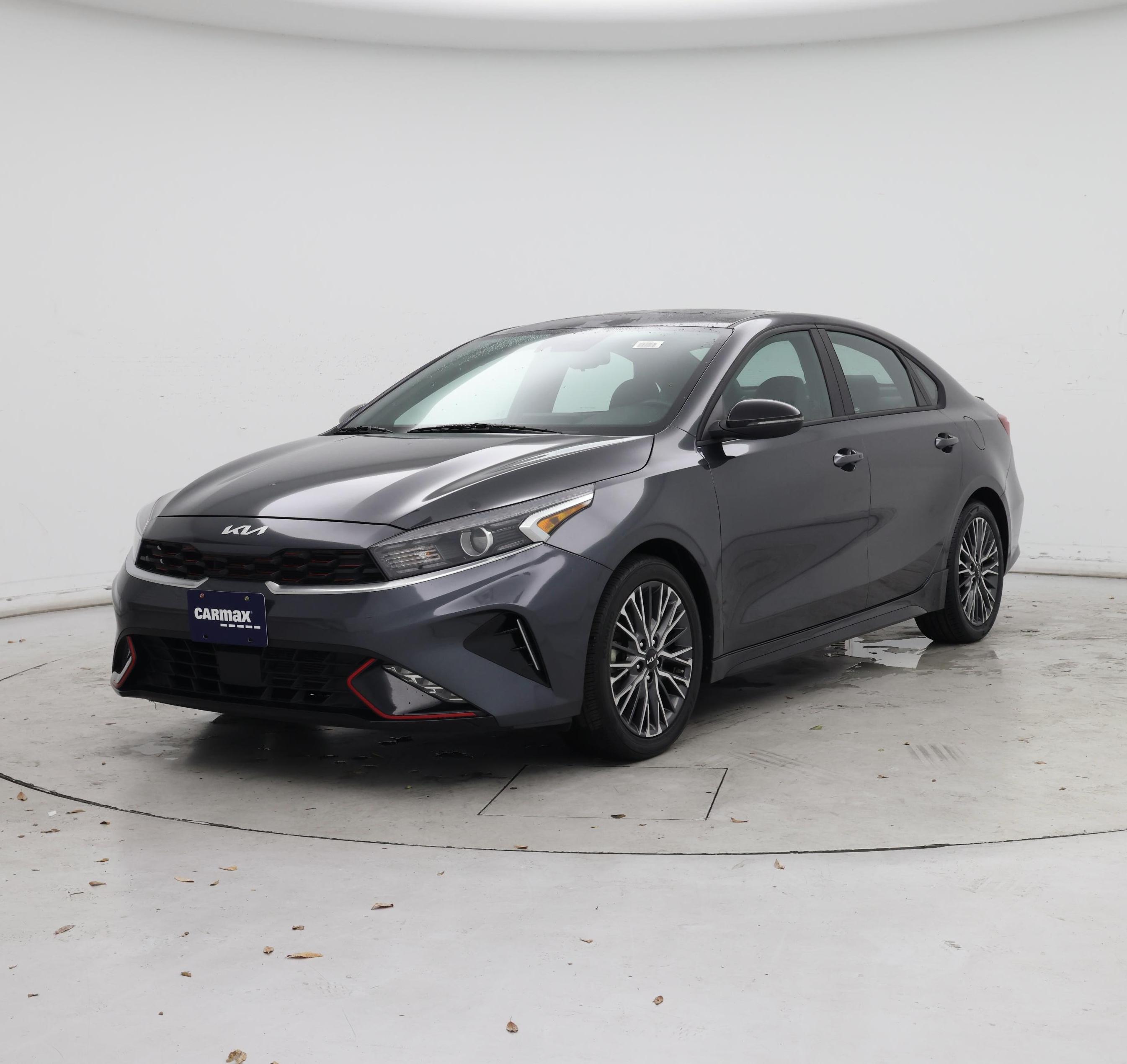 Thumbnail: 2023 Kia Forte - 4