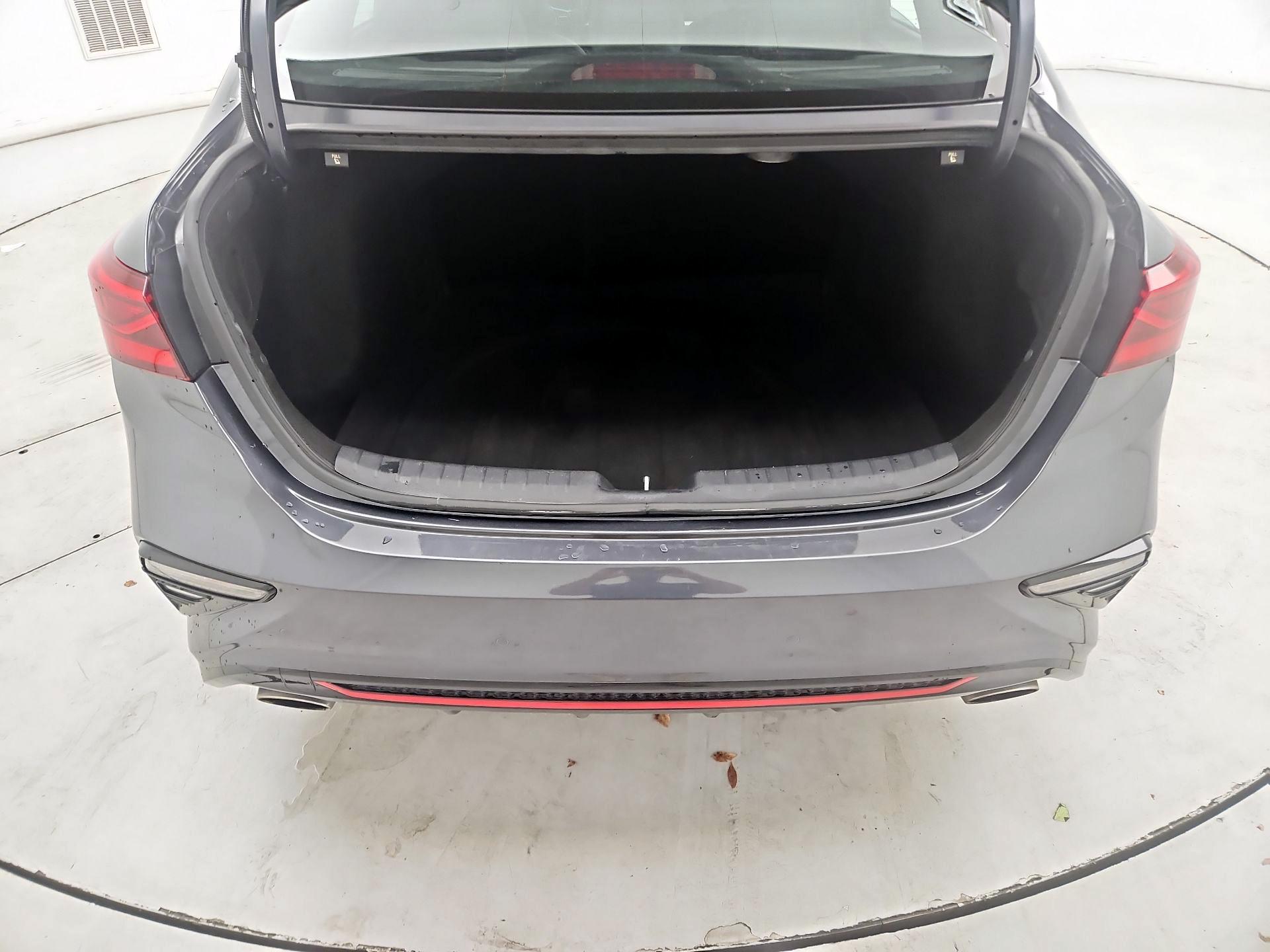 Thumbnail: 2021 Kia Forte - 20