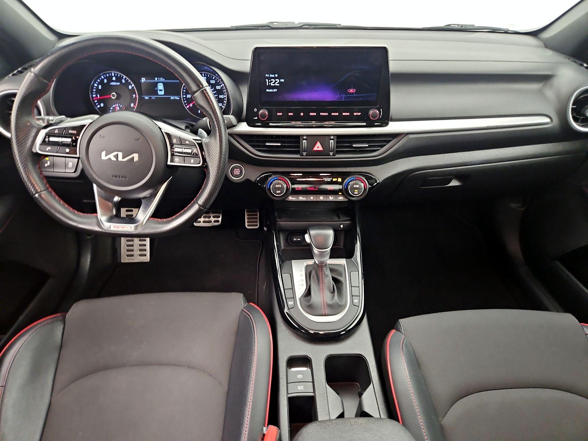 Thumbnail: 2023 Kia Forte - 9