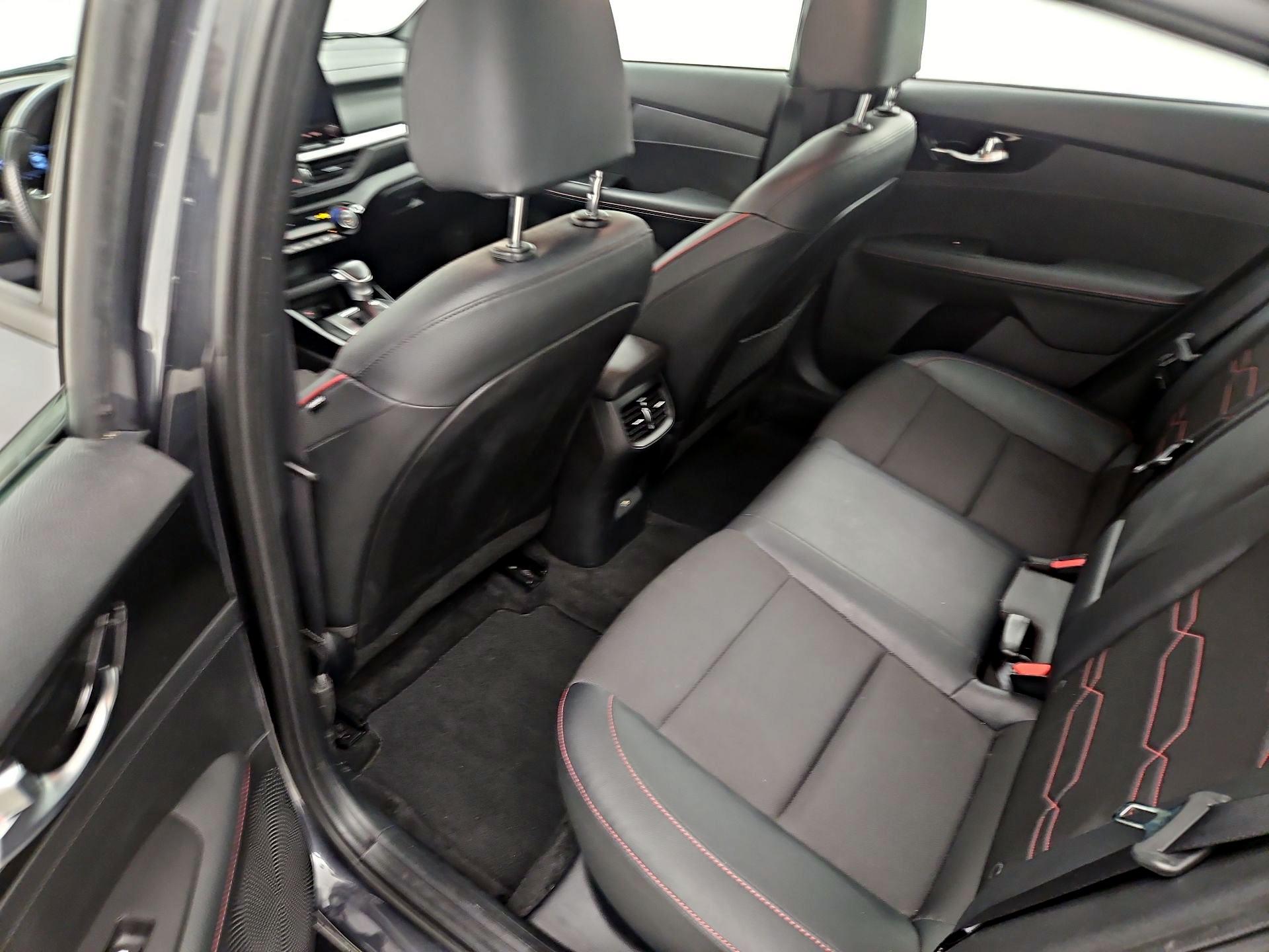 Thumbnail: 2023 Kia Forte - 19