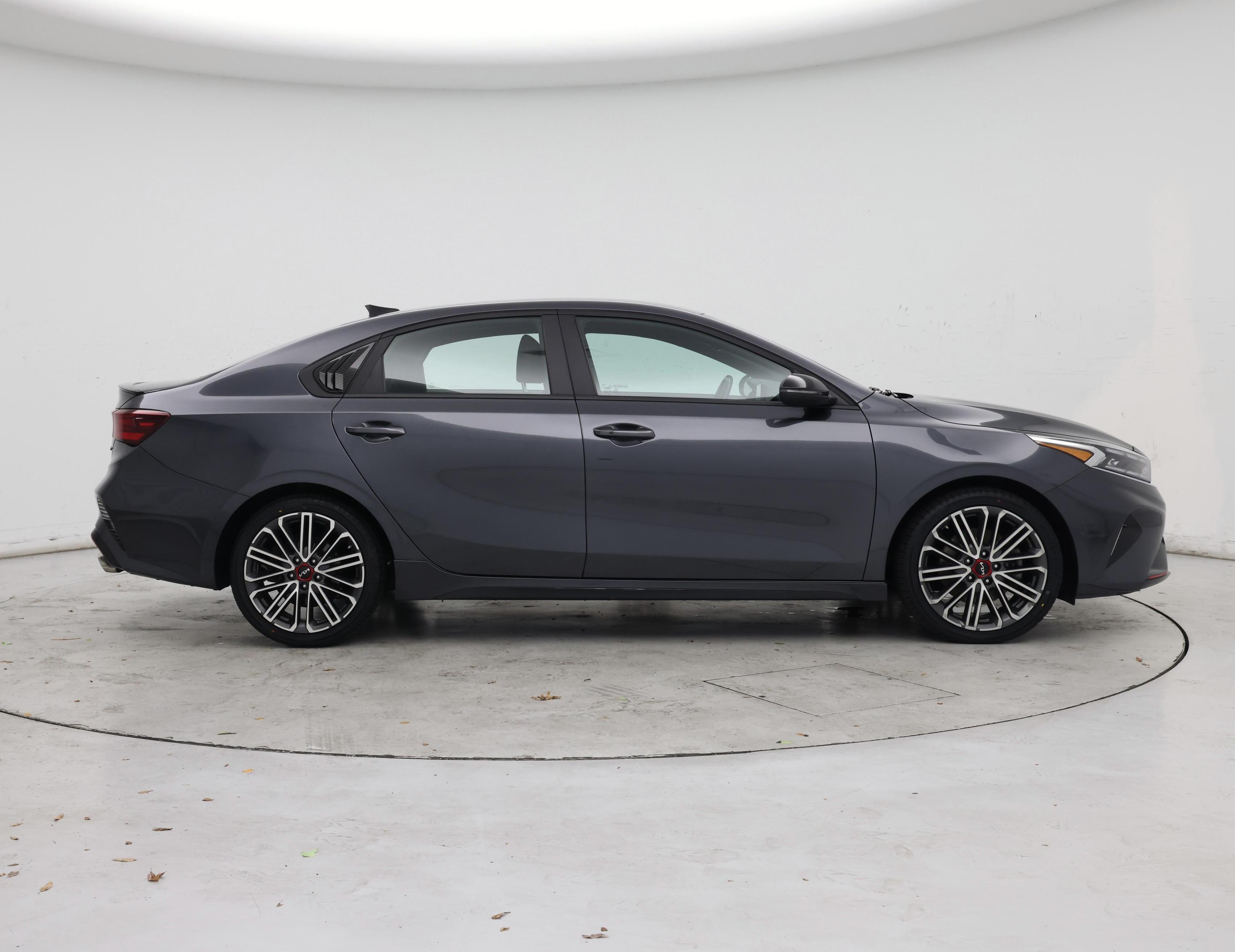 Thumbnail: 2023 Kia Forte - 7