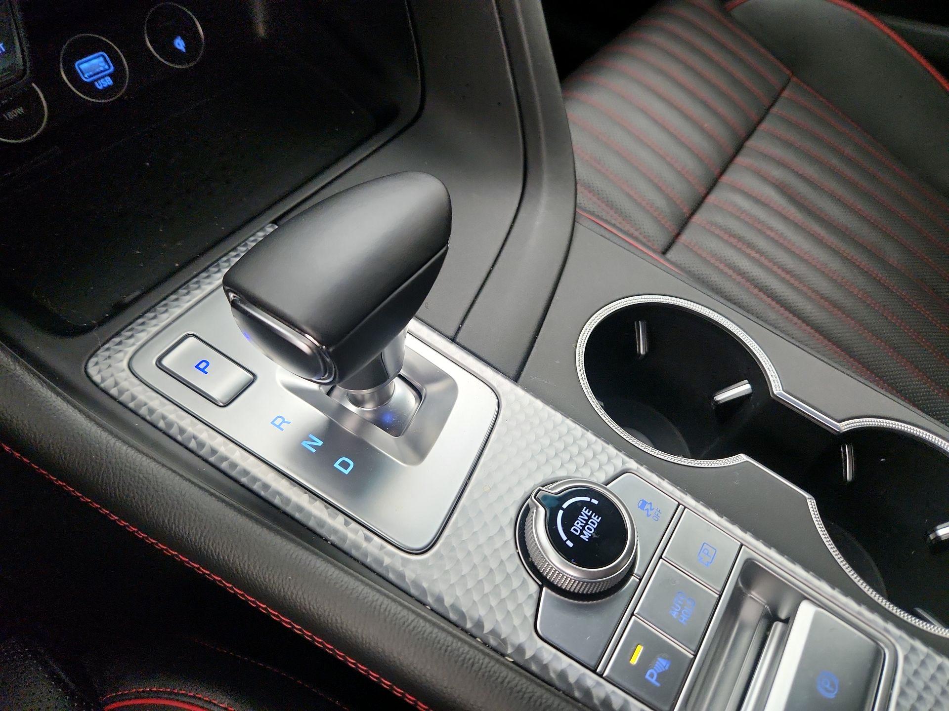Thumbnail: 2023 Genesis G70 - 18