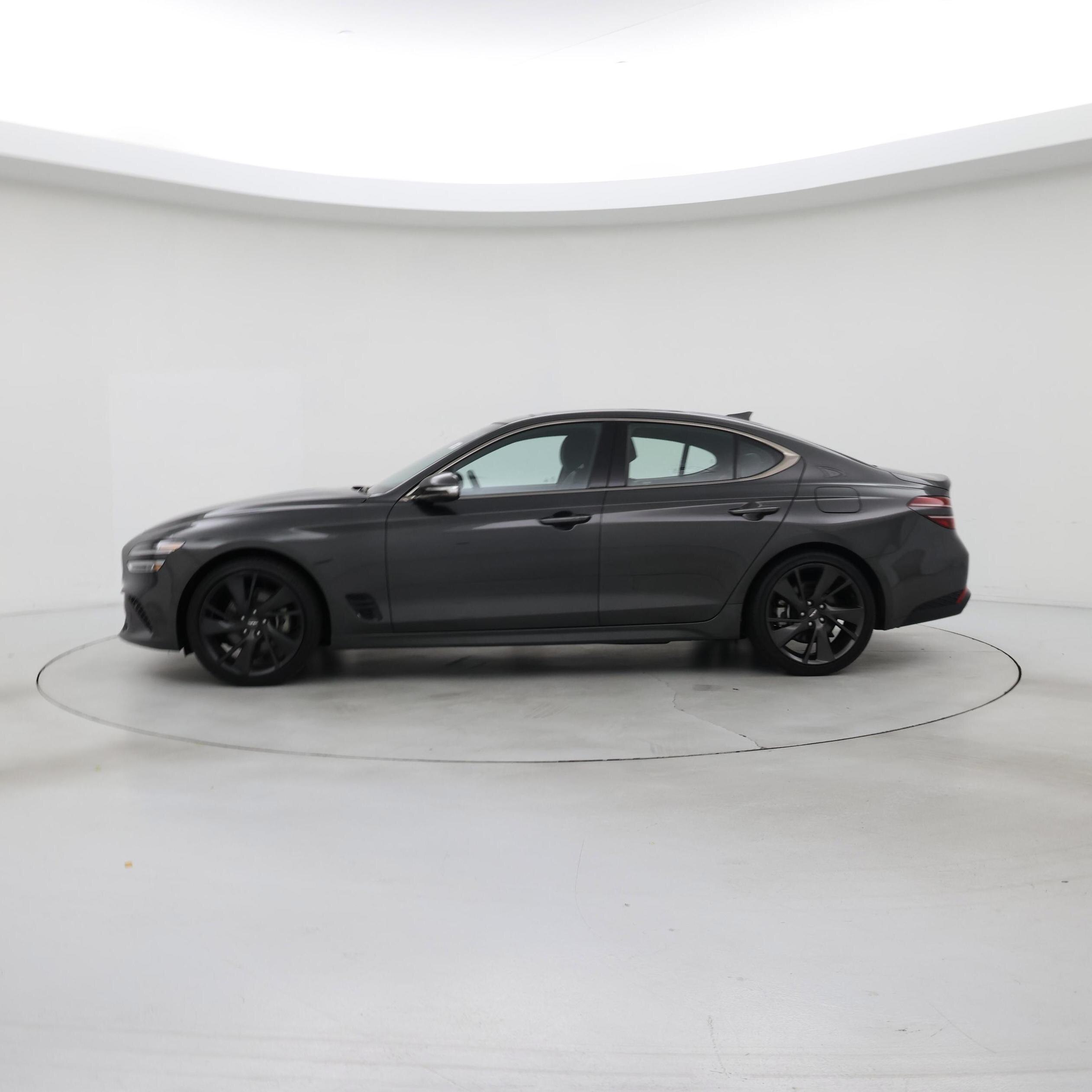 Thumbnail: 2023 Genesis G70 - 3