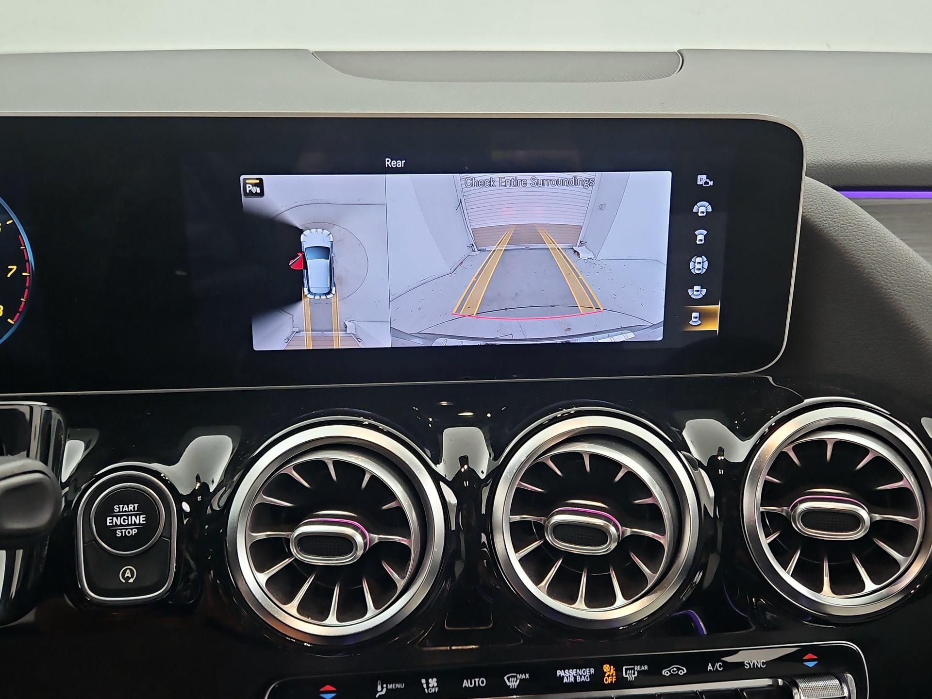 Thumbnail: 2021 Mercedes-Benz GLA - 14